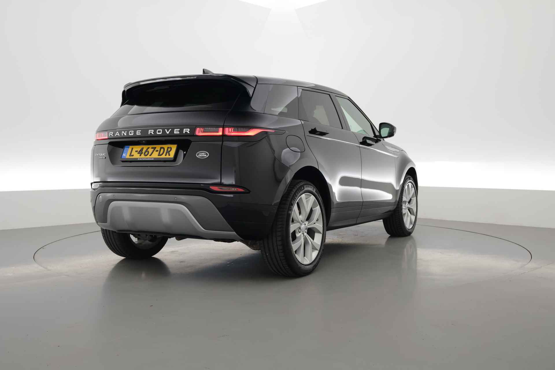 Land Rover Range Rover Evoque 1.5 P300e AWD SE | Navi | Camera | Afn. Trekhaak | Memory Seats | Stoel- Stuurverw. - 2/30