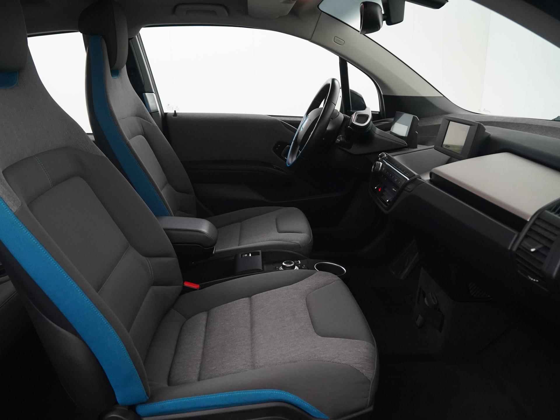 BMW i3 Range Extender Comfort Advance | Panoramadak | Navigatie | Stoelverwarming | Zondag Open! - 3/37