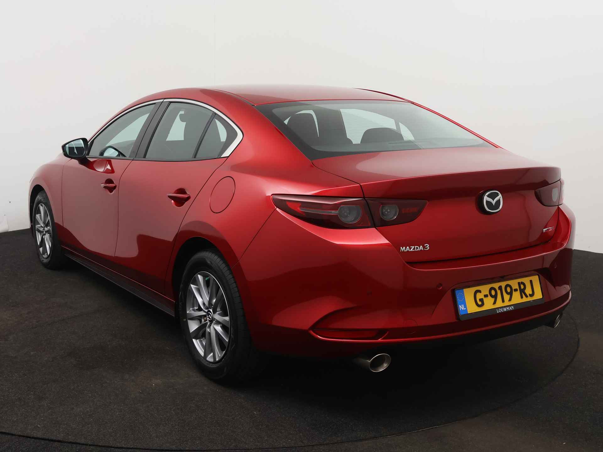 Mazda 3 2.0 e-SkyActiv-X M Hybrid 180 Comfort met Bose | Navigatie | Adaptive Cruise Control | Achteruitrijcamera | Climate Control | Stoelverwarming | Parkeersensoren | - 16/42