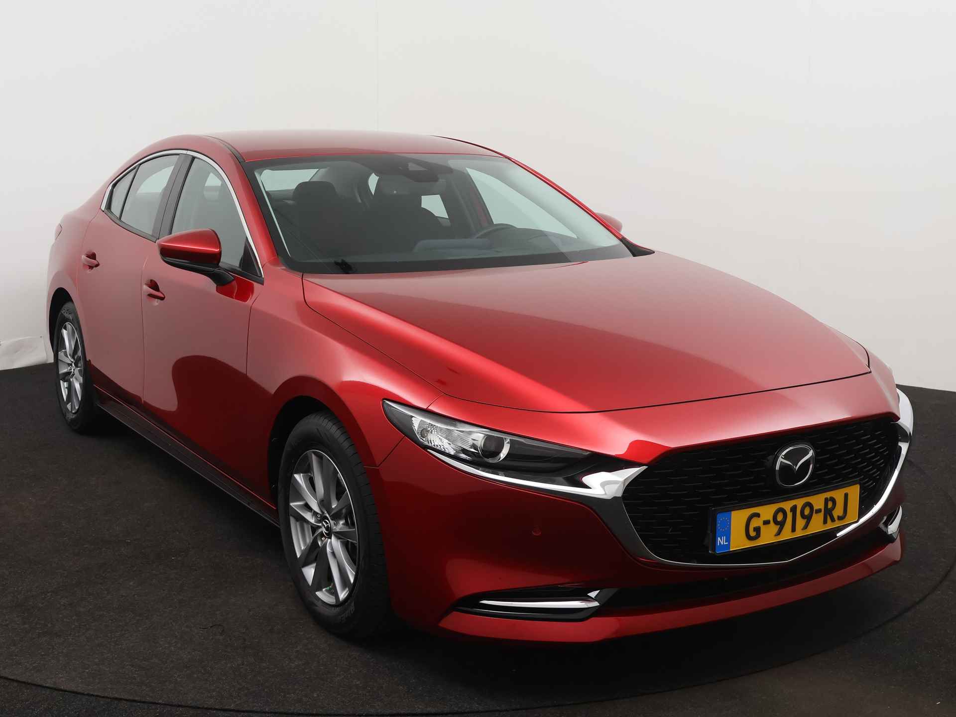 Mazda 3 2.0 e-SkyActiv-X M Hybrid 180 Comfort met Bose | Navigatie | Adaptive Cruise Control | Achteruitrijcamera | Climate Control | Stoelverwarming | Parkeersensoren | - 28/42