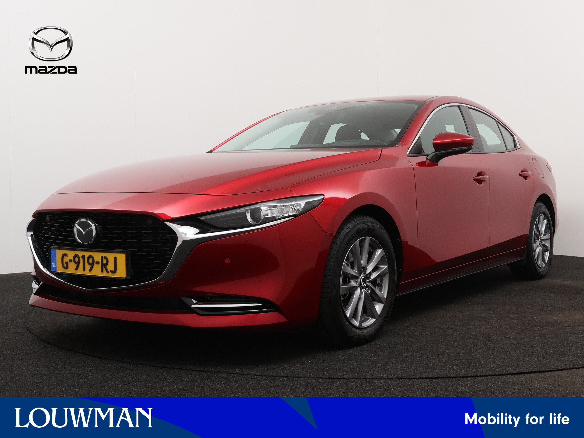 Mazda 3 2.0 e-SkyActiv-X M Hybrid 180 Comfort met Bose | Navigatie | Adaptive Cruise Control | Achteruitrijcamera | Climate Control | Stoelverwarming | Parkeersensoren |