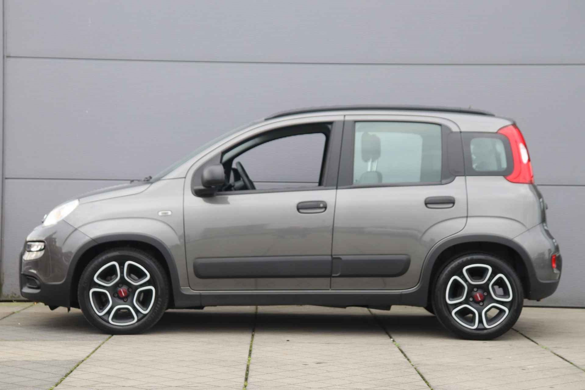 Fiat Panda 1.0 Hybrid City Life / Airco - 2/45