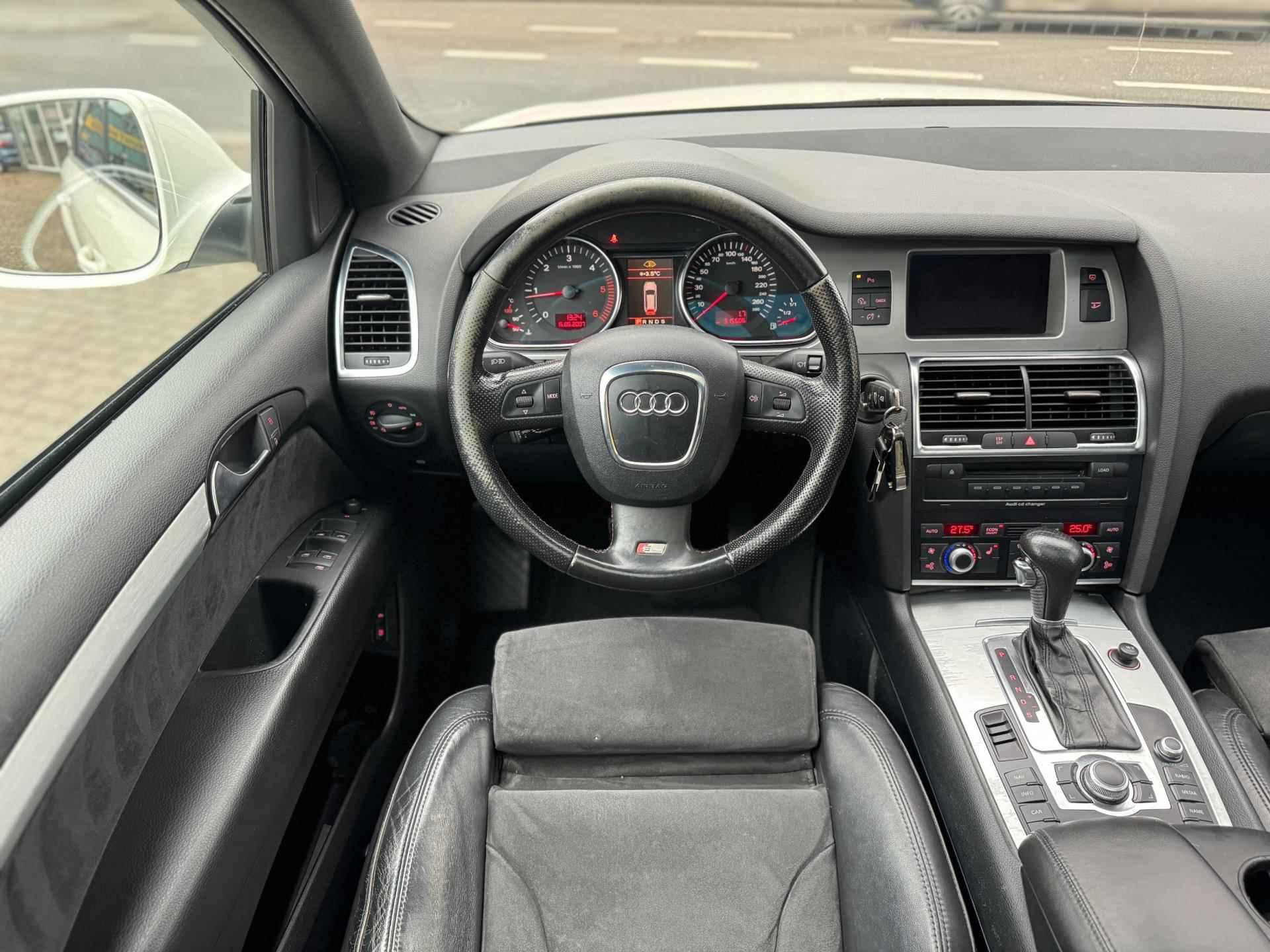 Audi Q7 3.0 TDI quattro 5+2|S-line|Stoel VW|7persoons|Pano|Cruise|Parkeersensoren|Elektrische stoelen| - 26/49