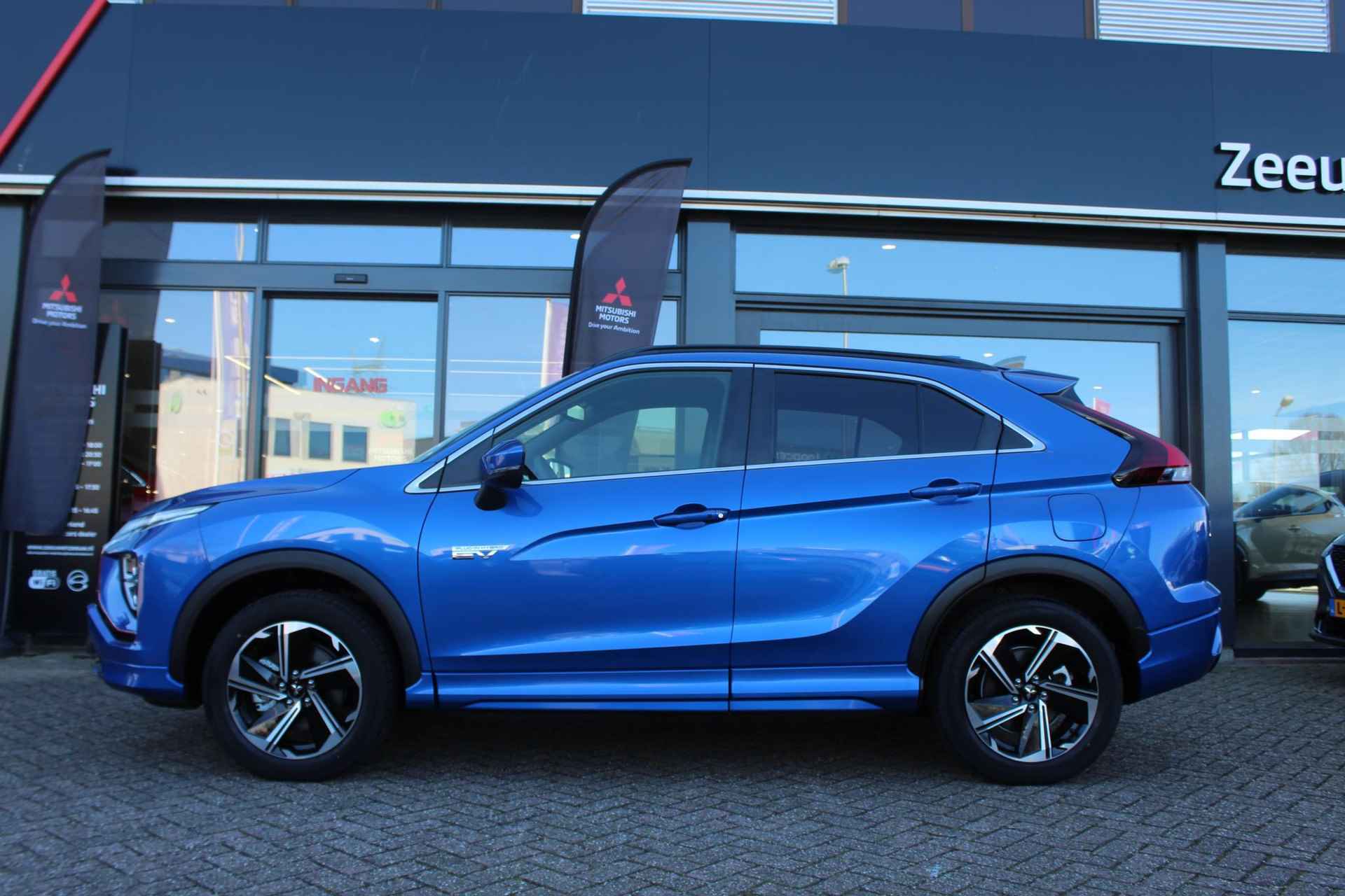 Mitsubishi Eclipse Cross 2.4 PHEV Prestige + DEMO | 8 jaar garantie| Head up display | Stoelverwarming | Navigatie| Direct leverbaar | - 2/16