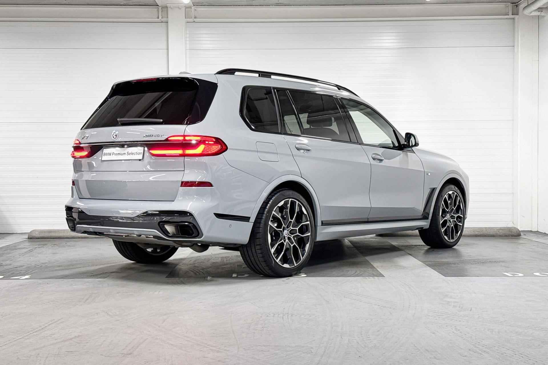 BMW X7 xDrive40d High Executive l M-Sport Pro | Summer Sale 100 - 6/30