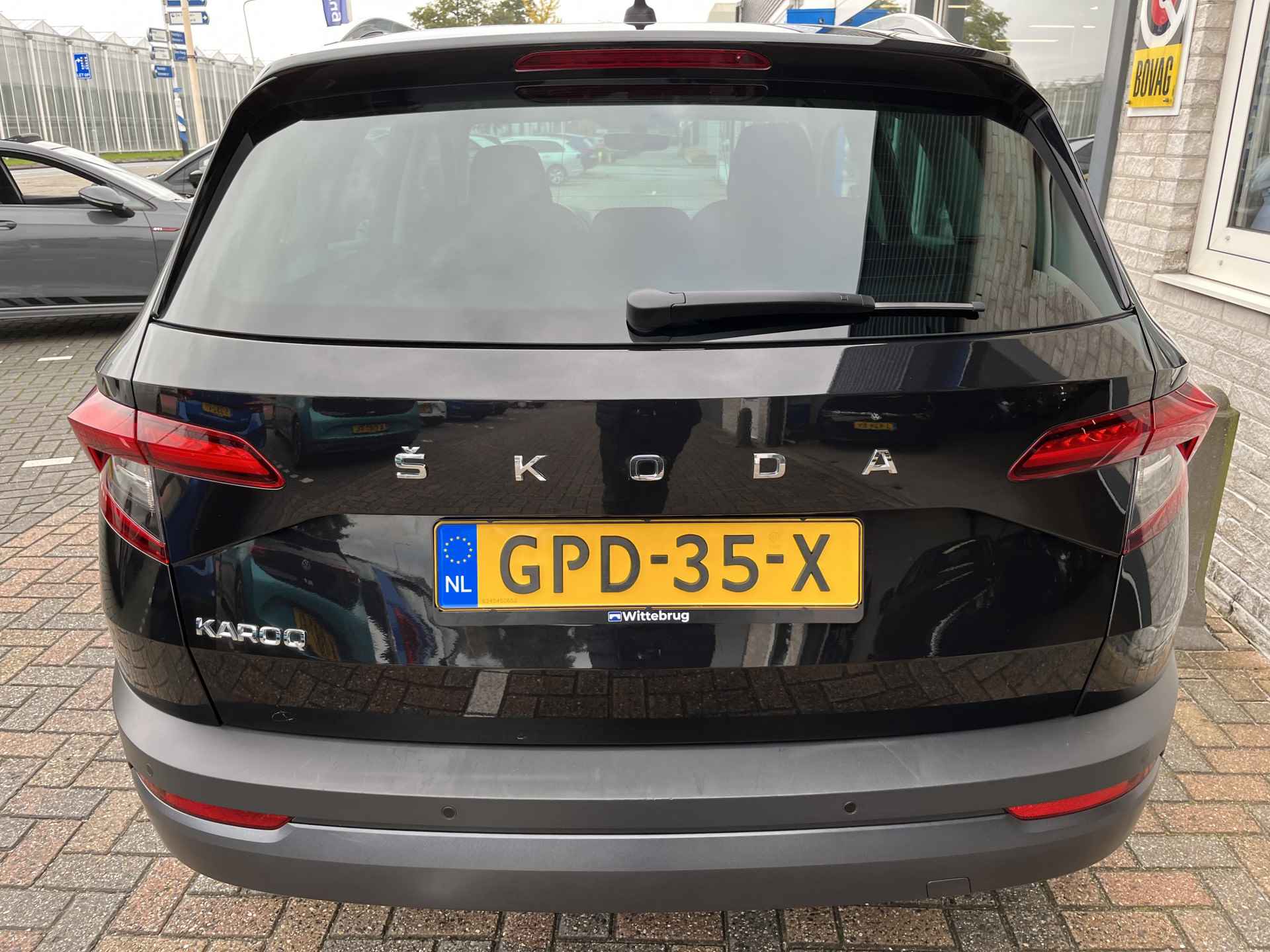 Škoda Karoq 1.0 TSI Ambition Drive 125 / PARK. SENSOREN/ CRUISE/ STOEL VERWARM. V EN A/ KEYLESS/ APP CONNECT/ CLIMA/ DAB/ - 36/43