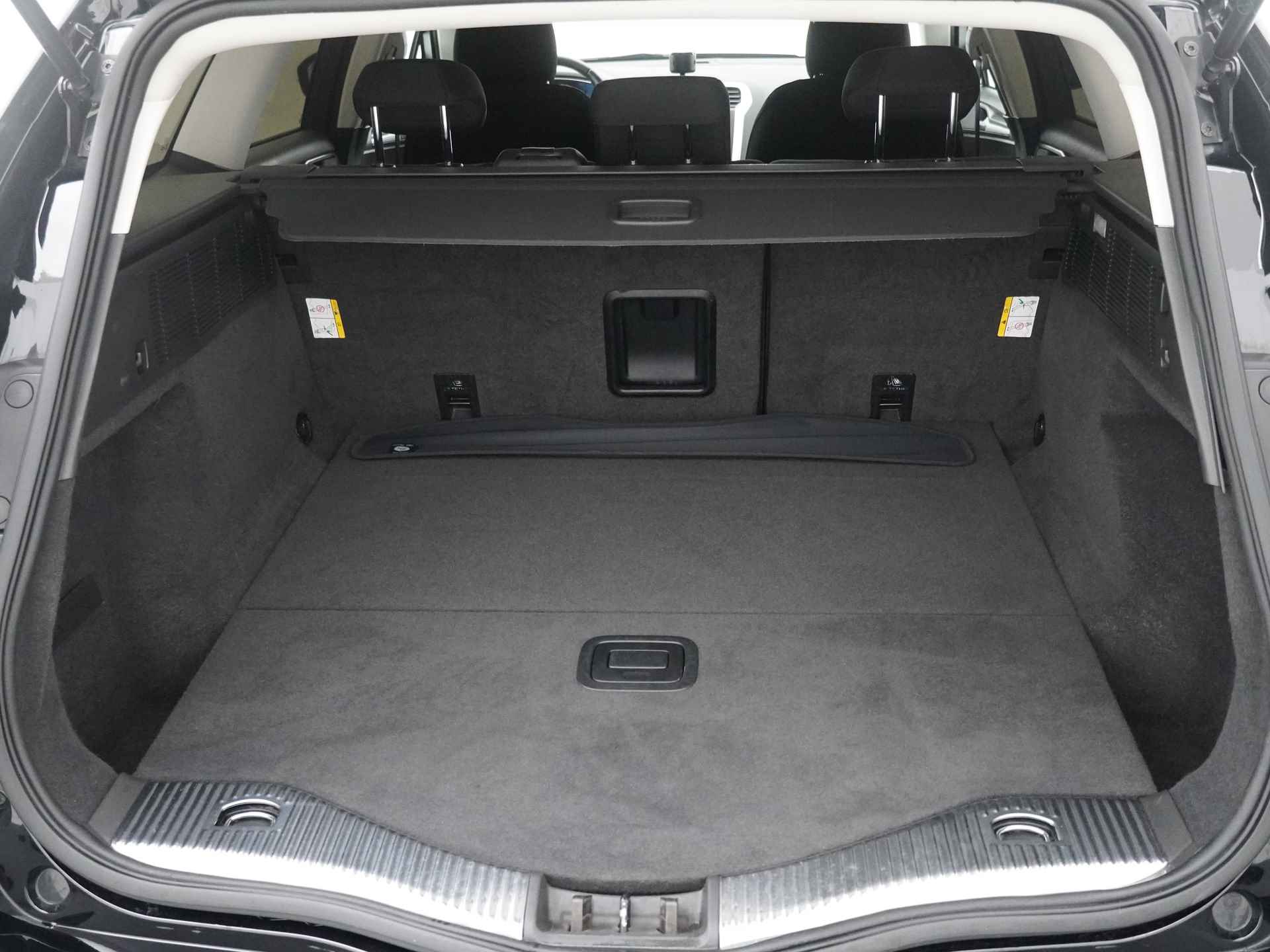 Ford Mondeo Wagon Titanium 160 pk Automaat | Trekhaak | Winter Pack | 18" | Navi | Clima | Apple Carplay | 100% dealer onderhouden - 14/20
