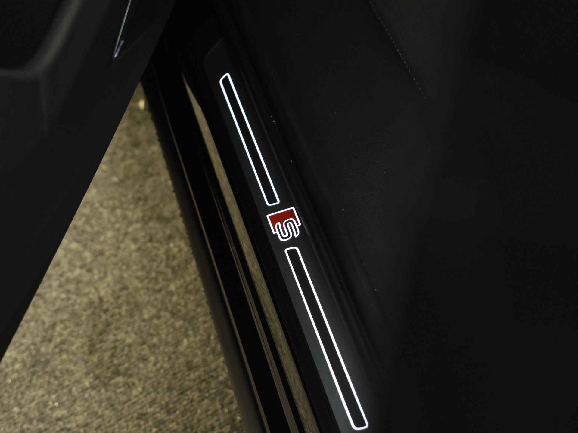 Audi Q8 e-tron S Edition 55 300kw/408pk 114Kwh SUV Elektr. aandri · MEGA Sale - 36/41