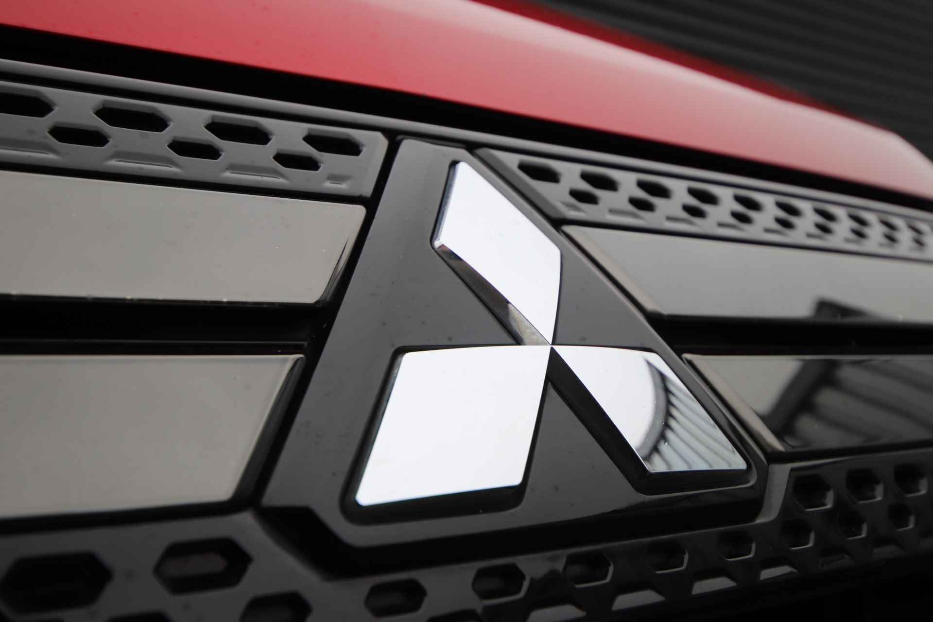 Mitsubishi Outlander 2.4 PHEV S-Edition NL-Auto, Opendak, 1e eigenaar - 14/86