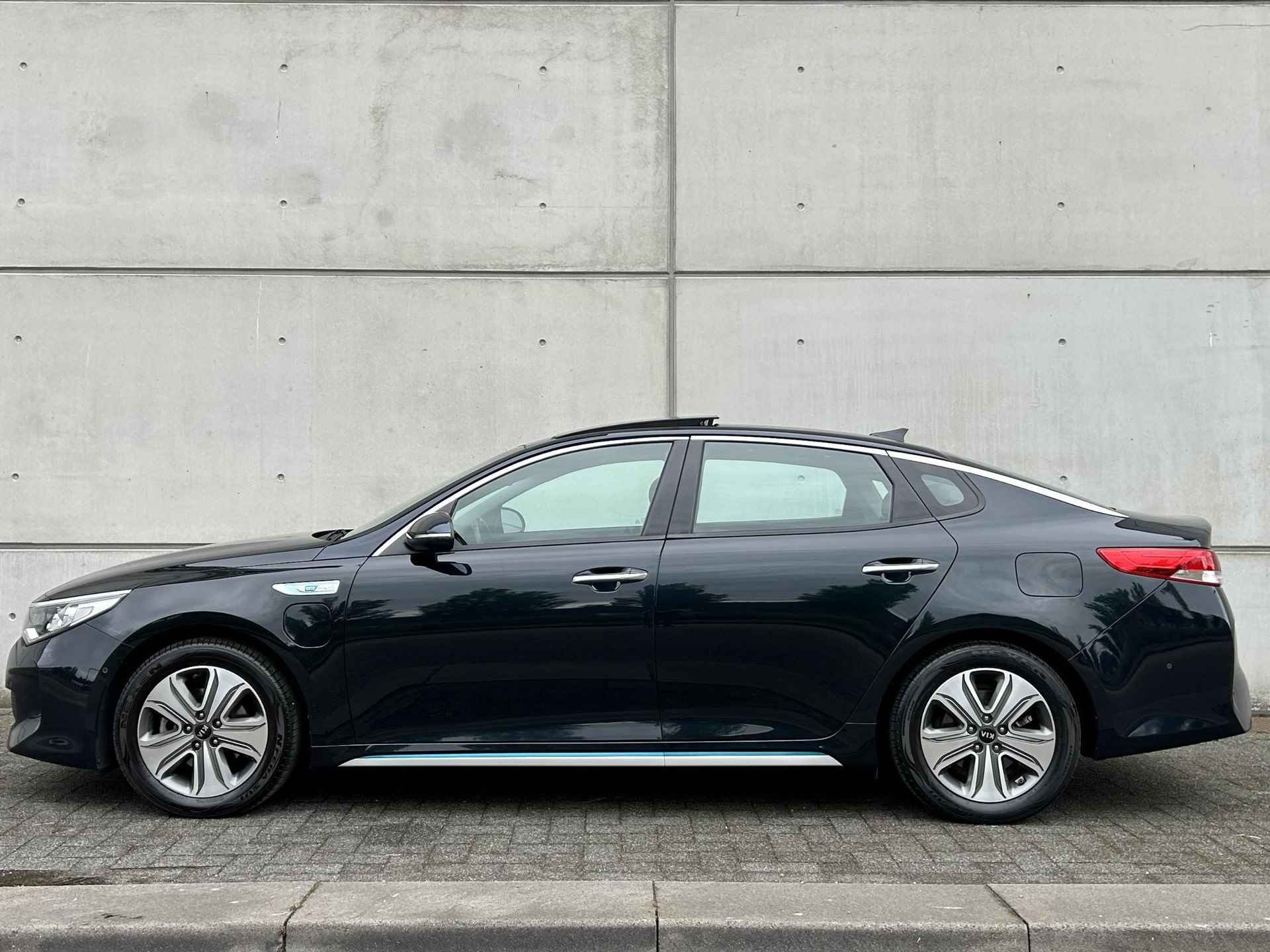 Kia Optima 2.0 GDI PHEV Business ExecutiveLine Automaat | Panoramadak | Leder | Harman/Kardon | 360 Camera | Navi | Stoelventilatie | Clima | Key-Less | PDC | Cruise | LED | - 2/33