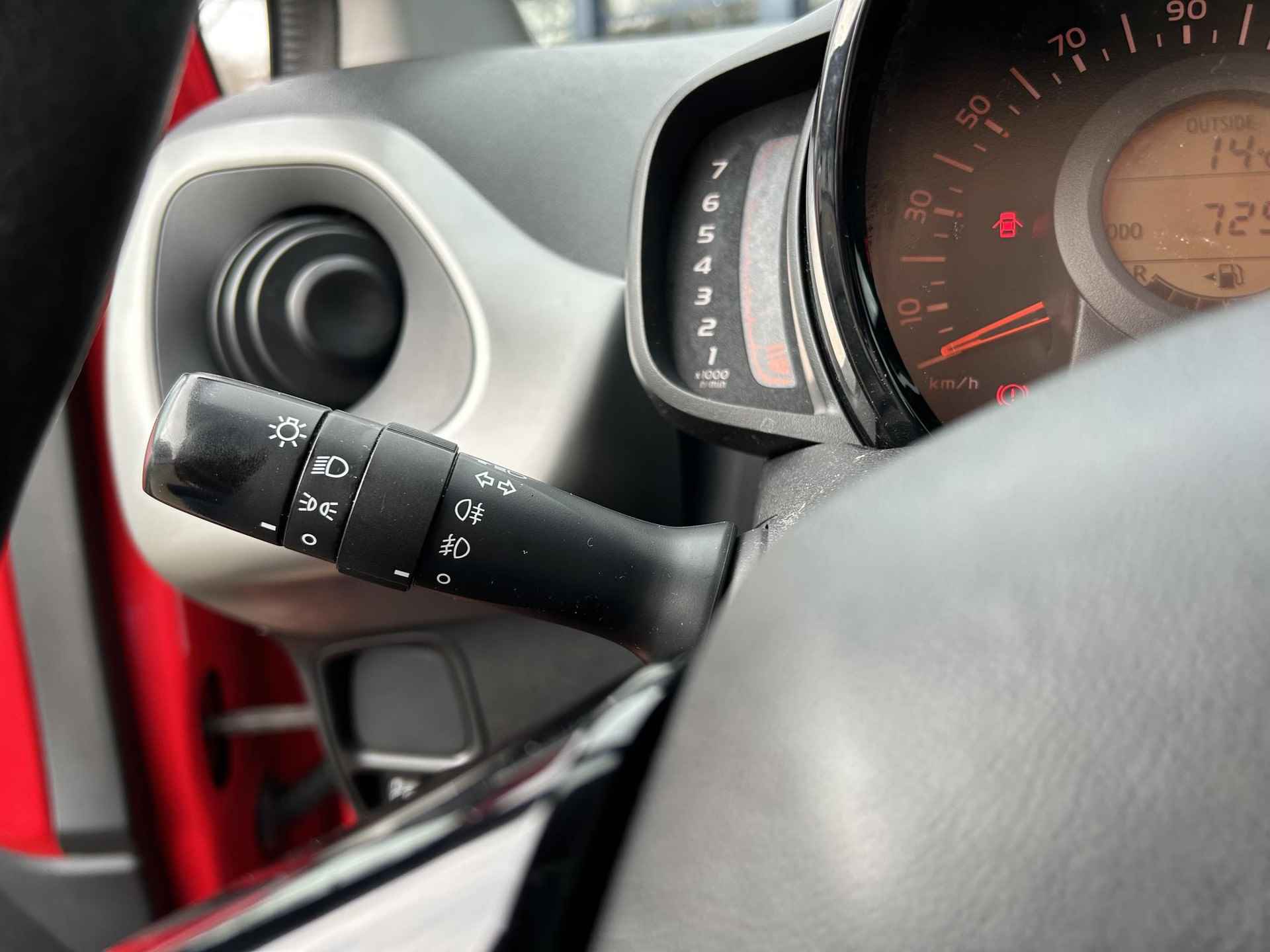 Peugeot 108 1.0 Active TOP! Cabrio | Airco | Elek Pakket | Getinte Ramen | Mistlampen | Bluetooth Audio & Telefoon | Toerenteller | LED Dagrijverlichting | - 22/50
