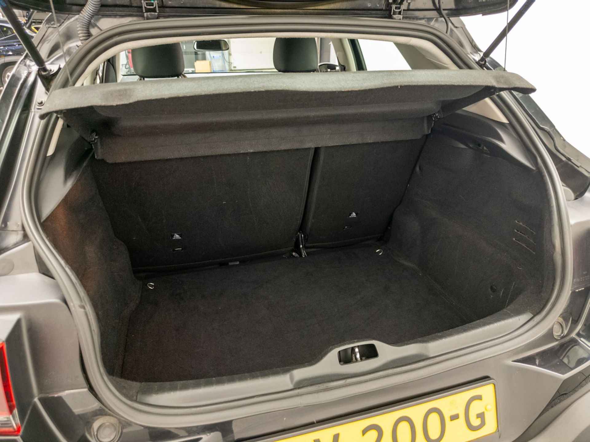 Citroen C4 Cactus 1.2 PT Business | Navigatie | Trekhaak | 4-seizoenbanden - 16/37