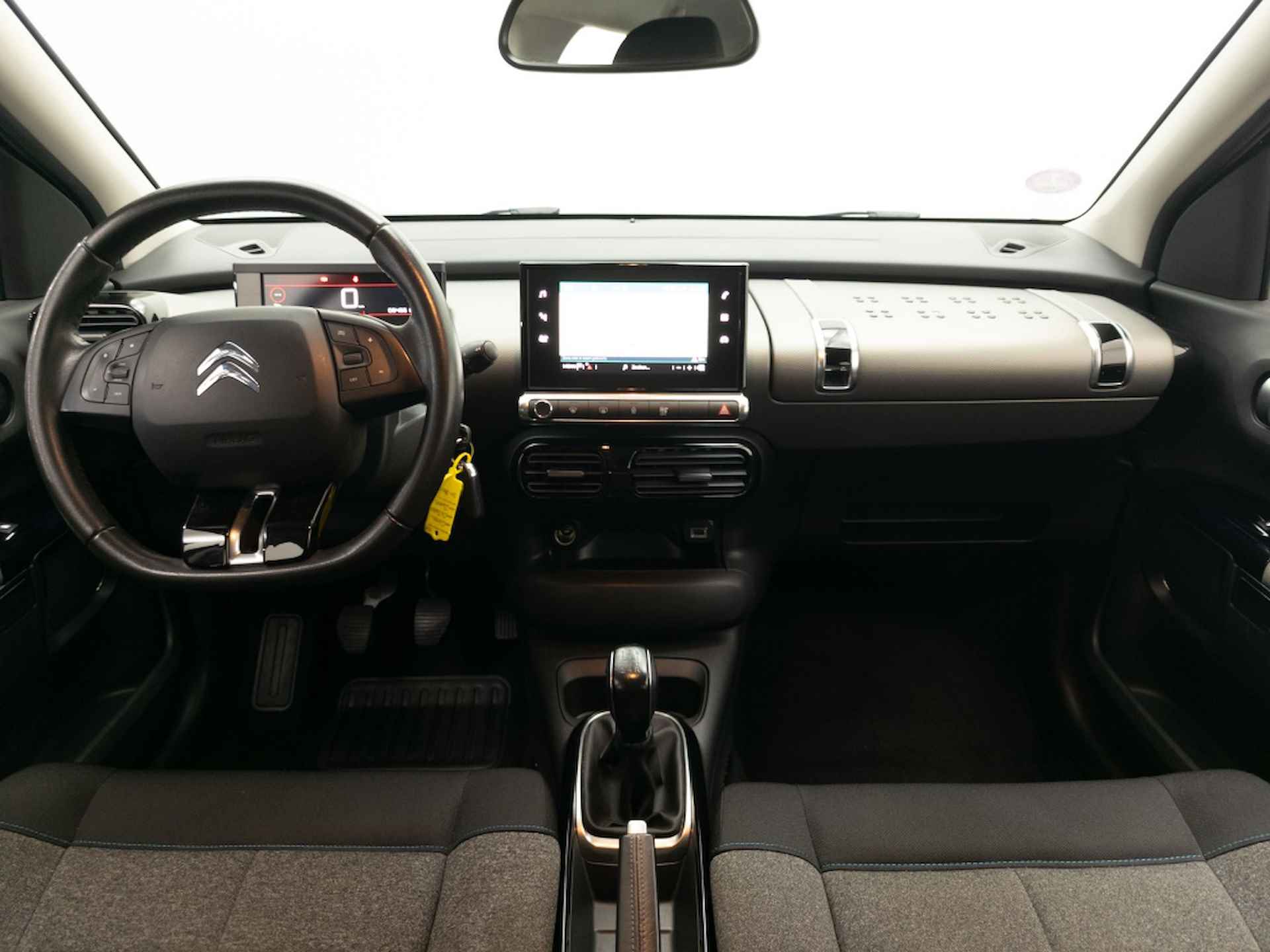 Citroen C4 Cactus 1.2 PT Business | Navigatie | Trekhaak | 4-seizoenbanden - 17/37