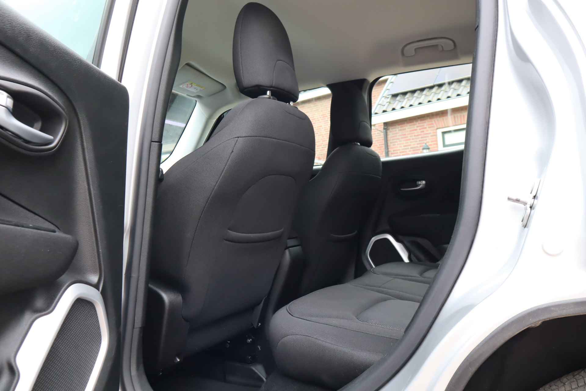 Jeep Renegade 1.4 Longitude | Trekhaak | Automaat | Navigatie | Keyless - 33/42