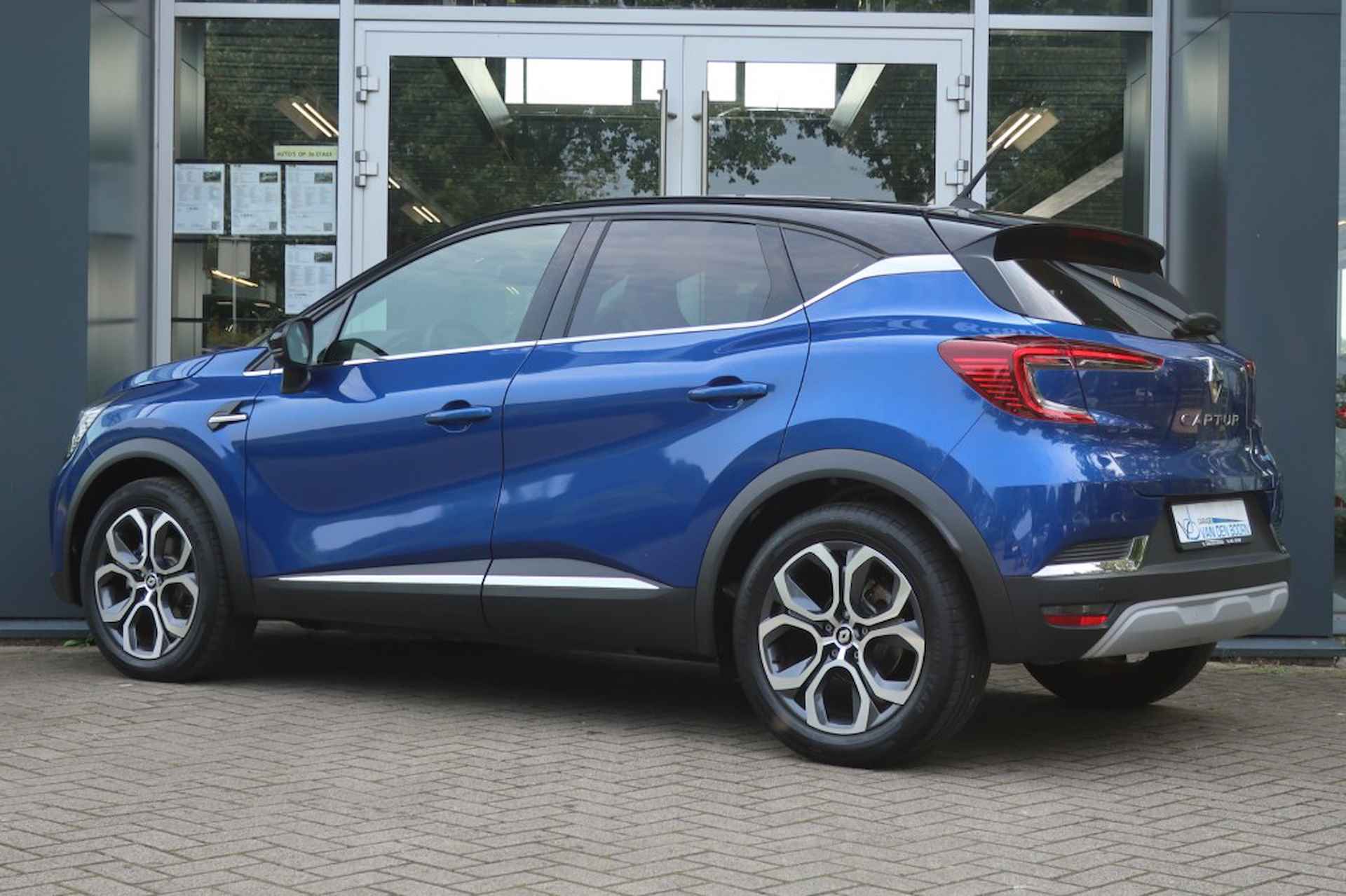 RENAULT Captur 1.6 E-TECH HYBRID, Navi, Clima, Apple Carplay/ Android Auto, etc - 5/31