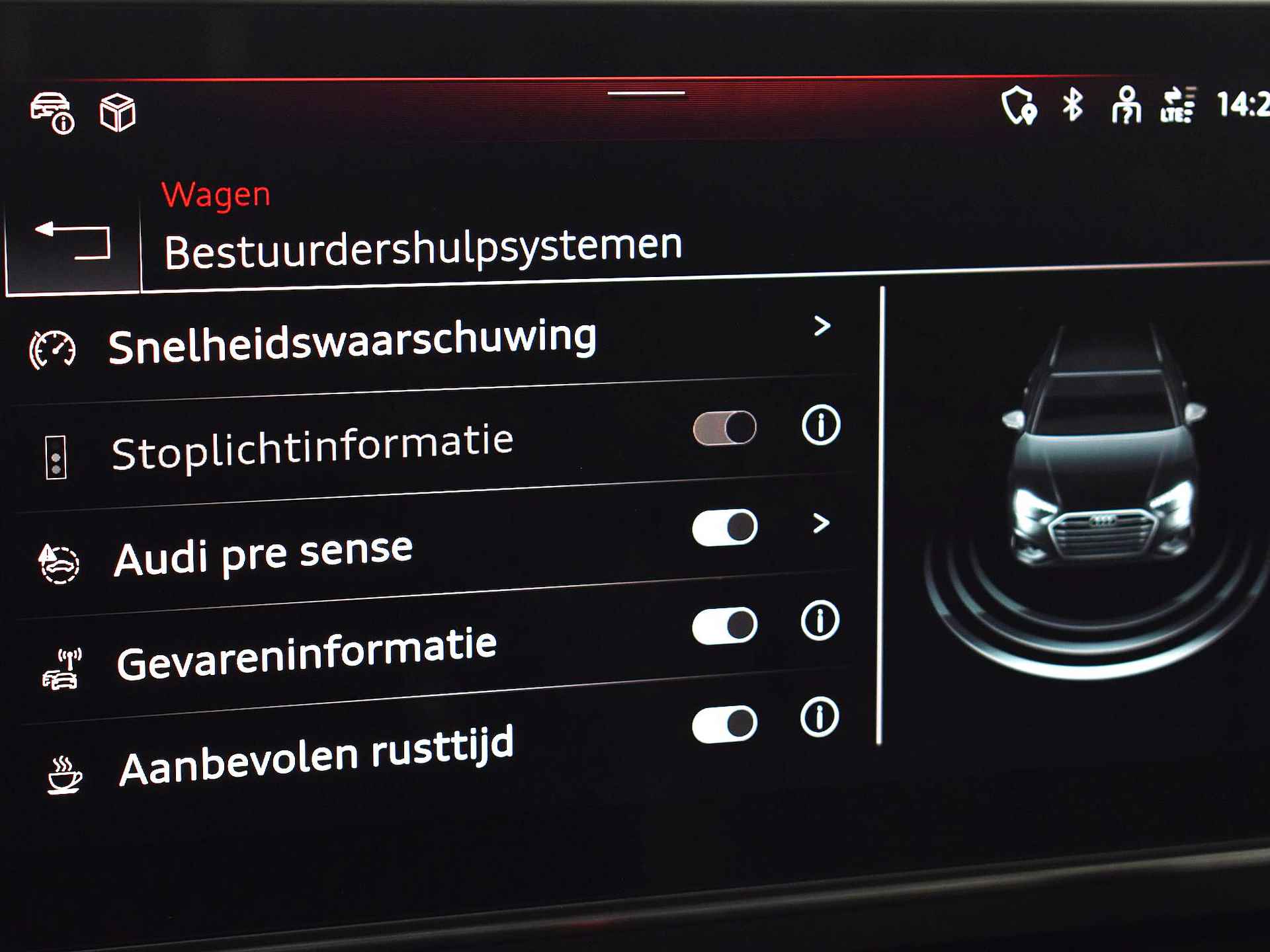 Audi A4 Avant 35 Tfsi 150pk S-tronic S edition | Cruise Control | Elek. Achterklep | Park Assist | P-Sensoren | S-Line | Navigatie | 18'' Inch | Garantie t/m 23-06-2027 of 100.000km - 6/33