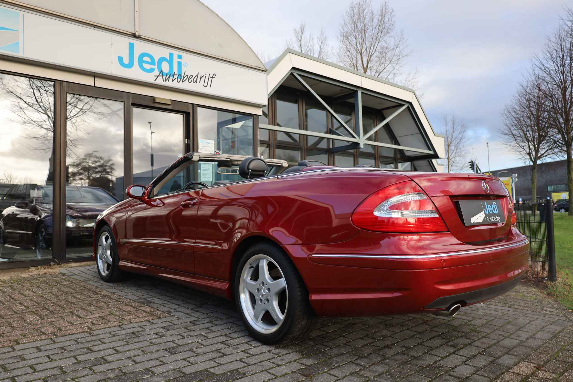 Mercedes-Benz CLK-Klasse Cabrio Avantgarde 320 160kw/218pk Aut.5 - 23/57