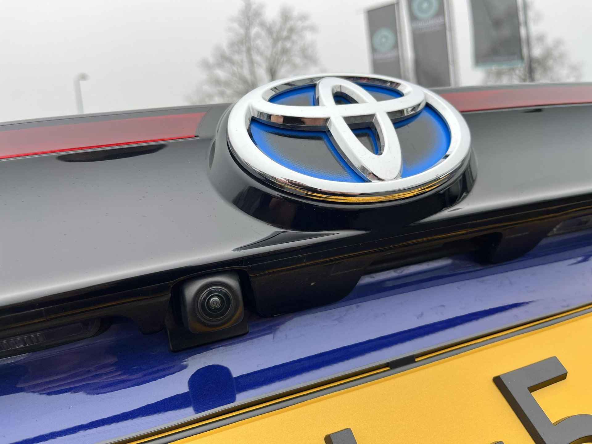 Toyota Yaris Cross 1.5 Hybrid Executive AWD | Navigatie | Apple CarPlay/Android auto | Achteruitrijcamera | Head-up display | Elektrische achterklep - 11/31