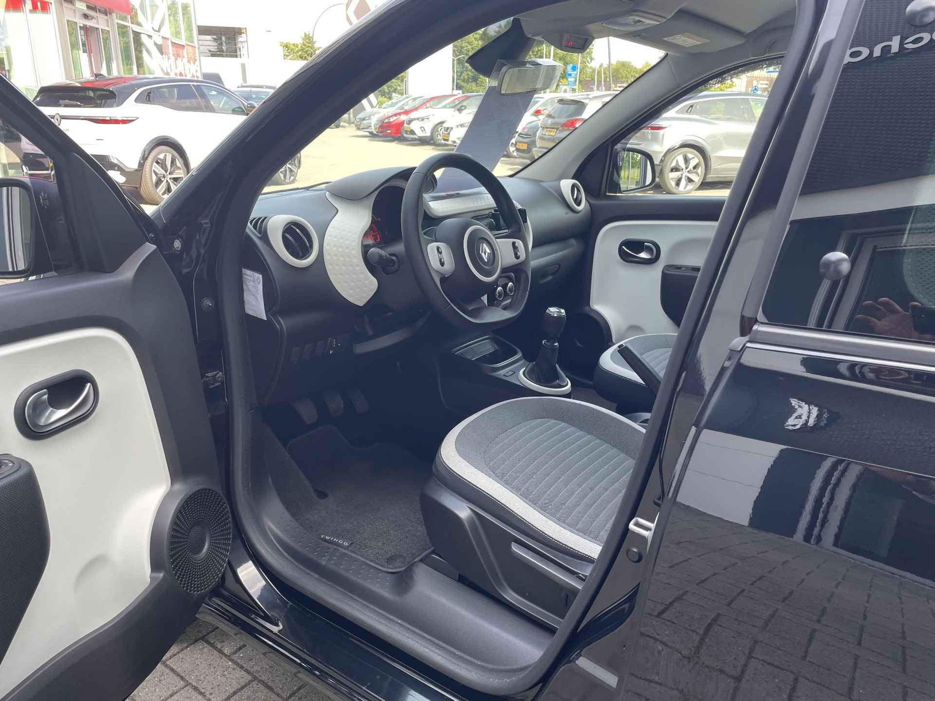 Renault Twingo 1.0 SCe 75 Collection NL-AUTO | LAGE KM-STAND | VOLLEDIG DEALERONDERHOUDEN | AIRCO | CRUISE CONTROL - 13/16