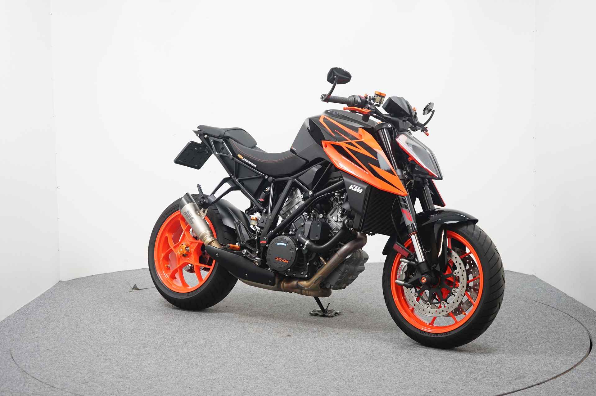 KTM 1290 SUPER DUKE R - 2/20