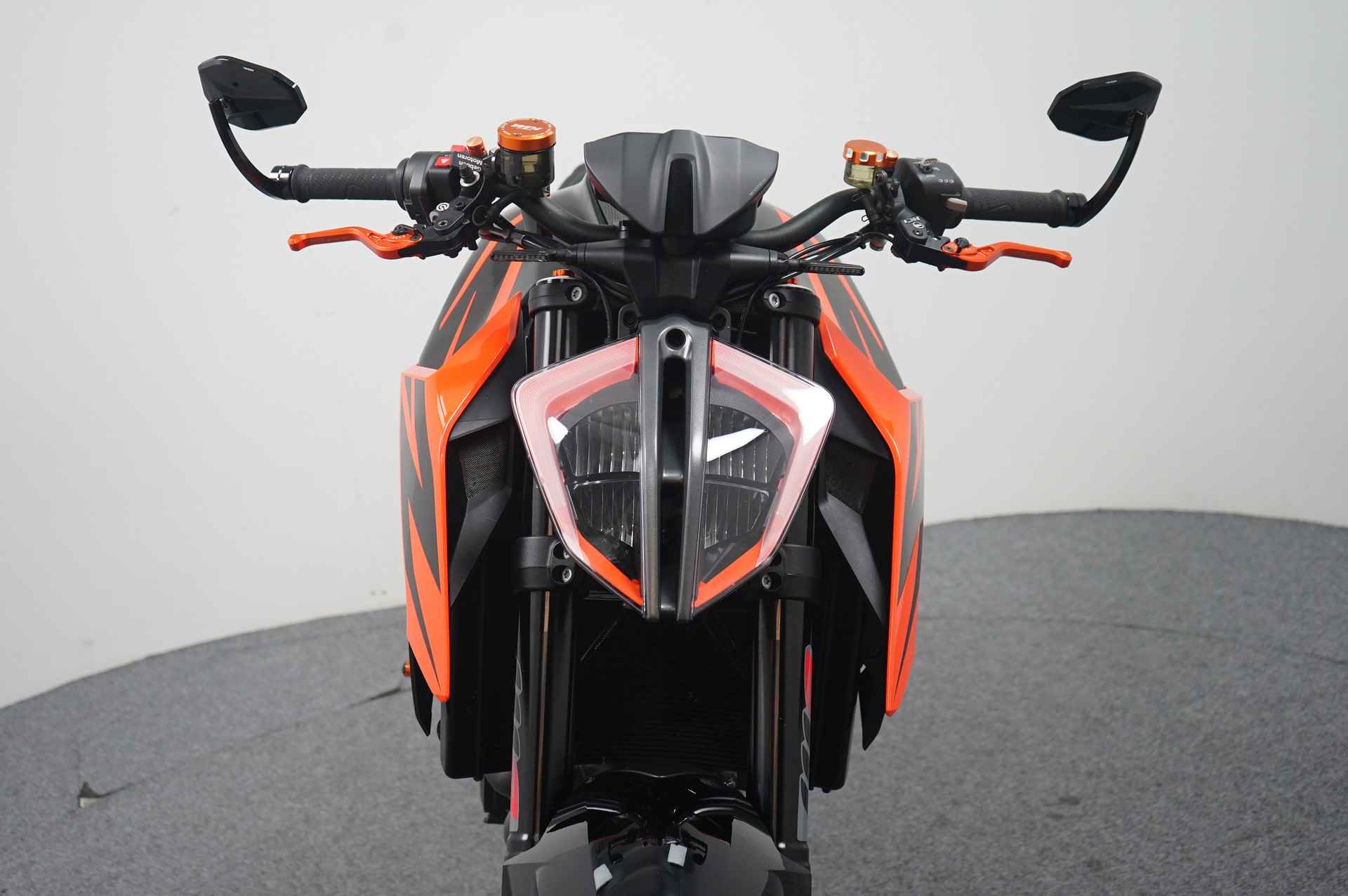 KTM 1290 SUPER DUKE R - 9/20