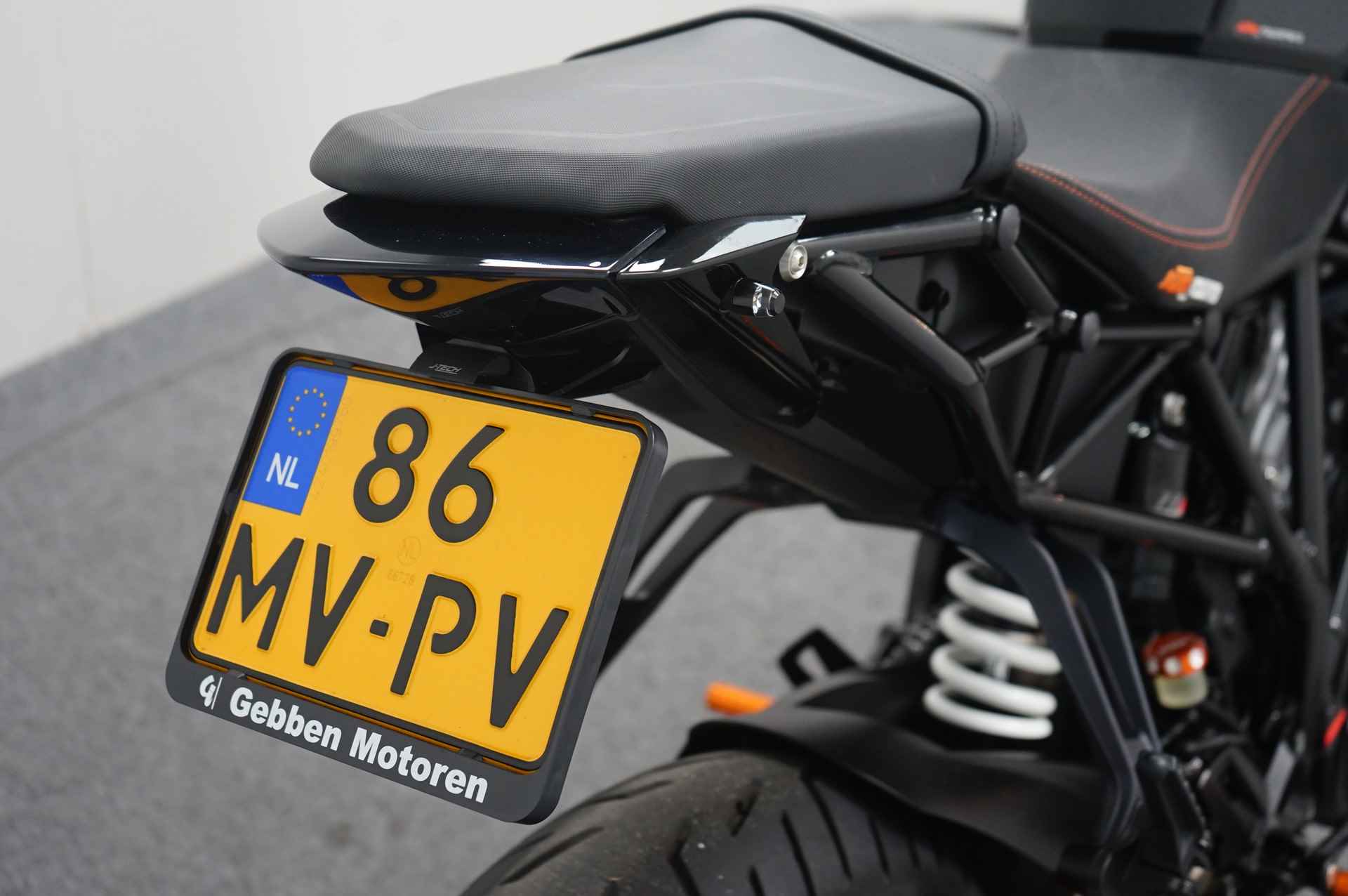 KTM 1290 SUPER DUKE R - 15/20