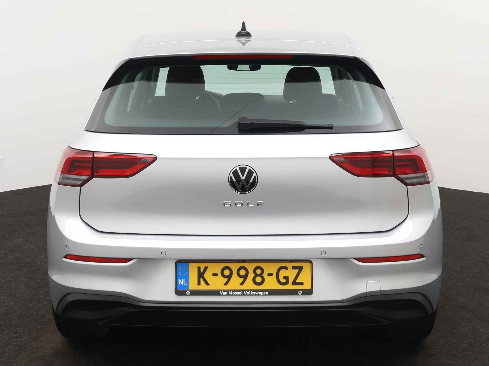 Volkswagen Golf 1.0 TSI Life  110PK | Navigatie | Lane Assist | App Connect | Adaptive Cruise Control | Draadloos opladen telefoon - 9/22
