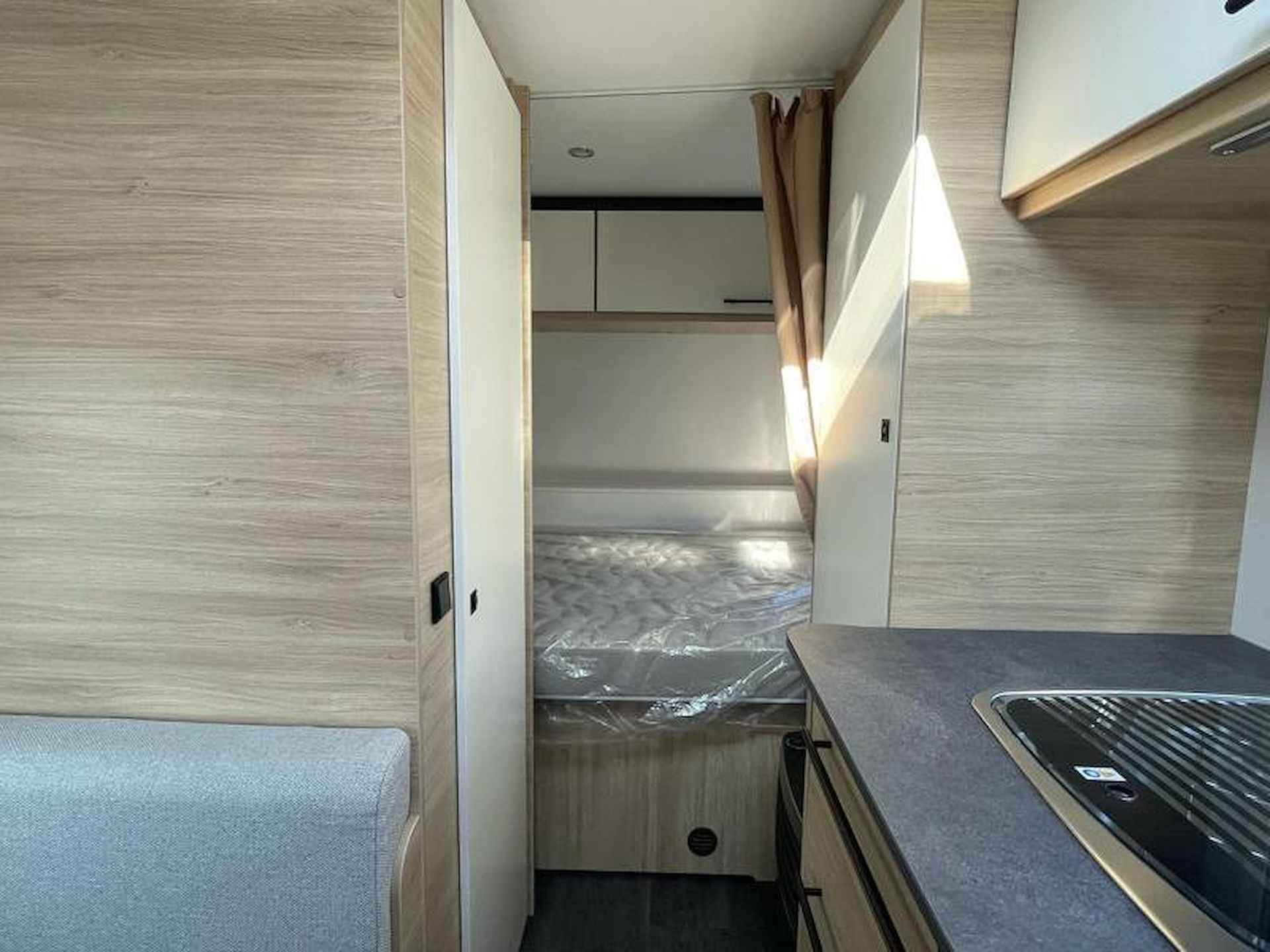 Caravelair Alba Family 426 pack Cosy,Safety,kachel - 5/10