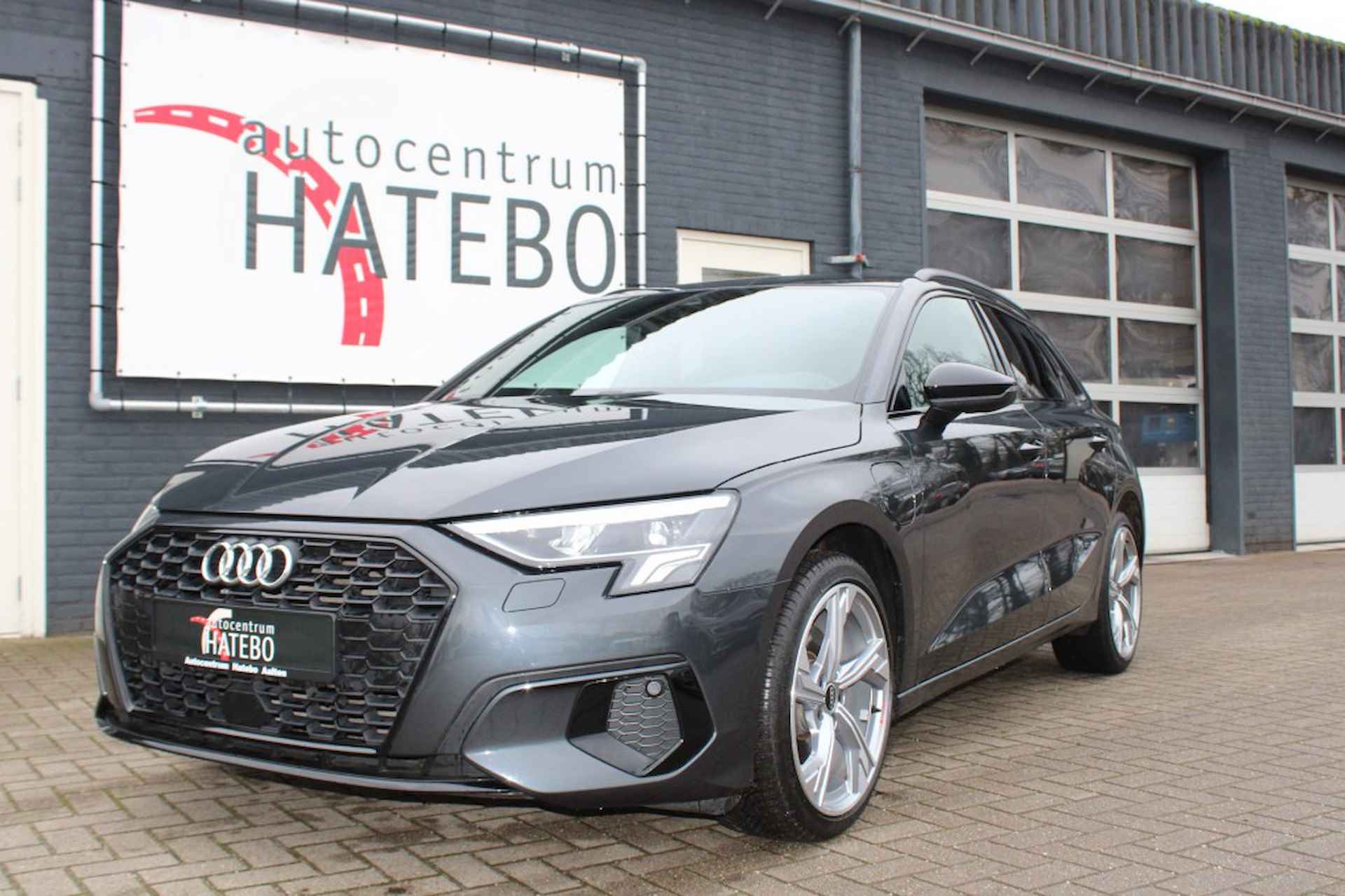 AUDI A3 40TFSI-E 2 x S-Line Matrix Virtual LED Navi Apple Cam.18LM - 7/37