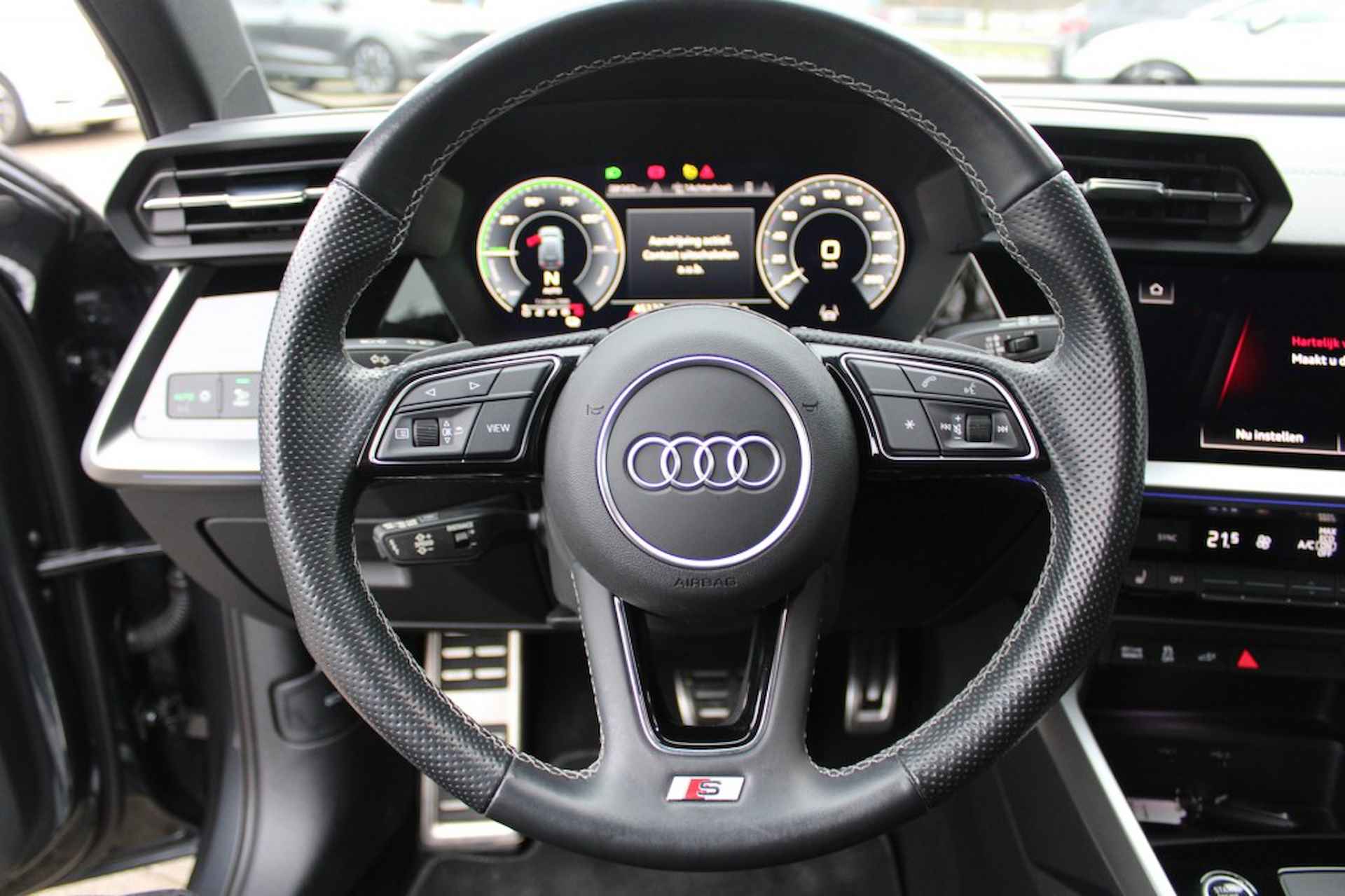 AUDI A3 40TFSI-E 2 x S-Line Matrix Virtual LED Navi Apple Cam.18LM - 15/37