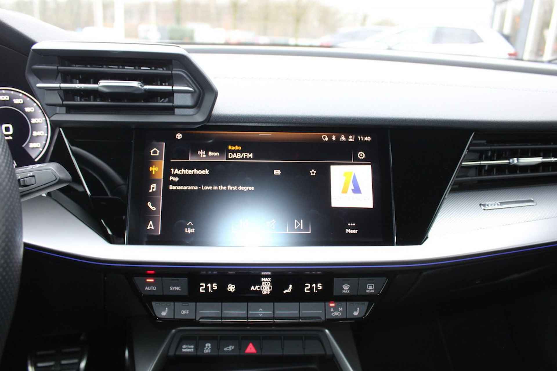 AUDI A3 40TFSI-E 2 x S-Line Matrix Virtual LED Navi Apple Cam.18LM - 20/37