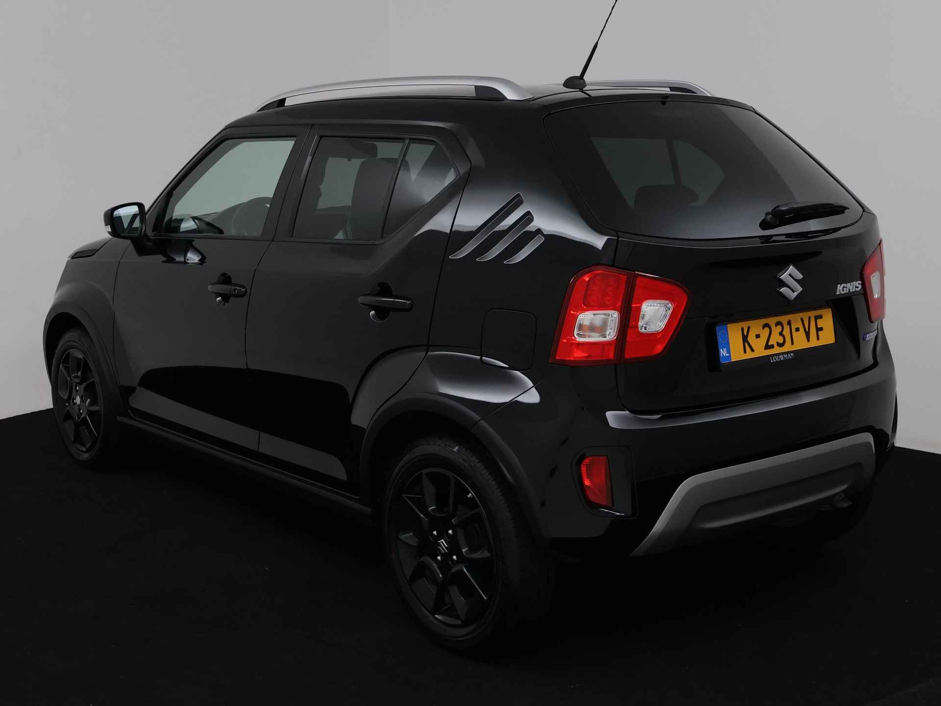 Suzuki Ignis 1.2 Smart Hybrid Style | Keyless Entry | 1e eigenaar | Apple Carplay / Android Auto (Navigatie) | Dealer onderhouden | - 17/42