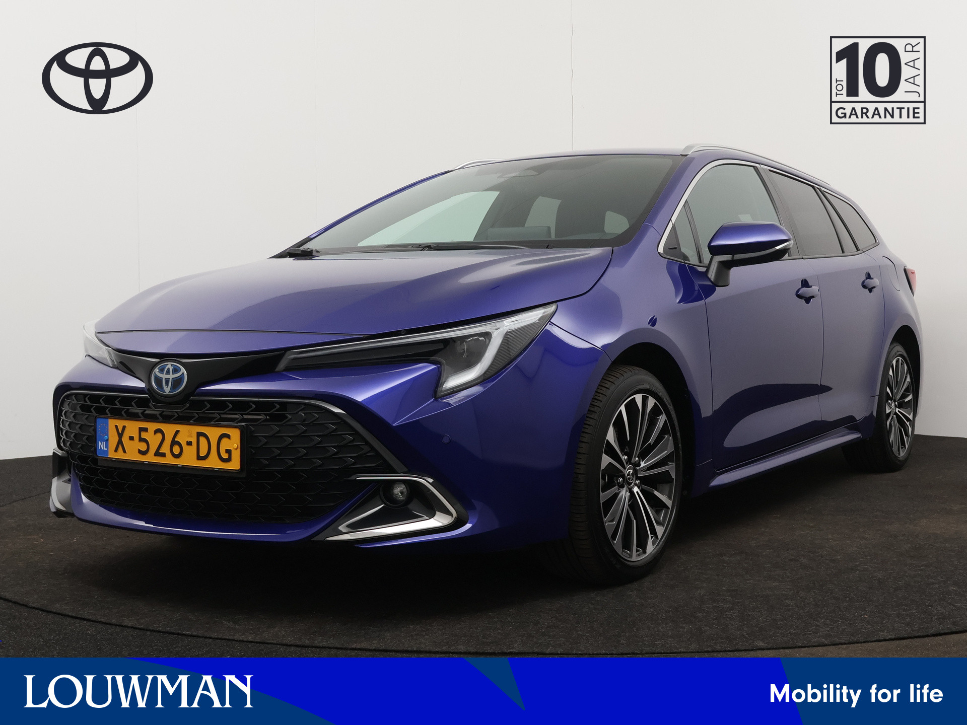 Toyota Corolla Touring Sports 1.8 Hybrid First Edition | Parkeersensoren | Navigatie | Climate Control | Stoelverwarming |