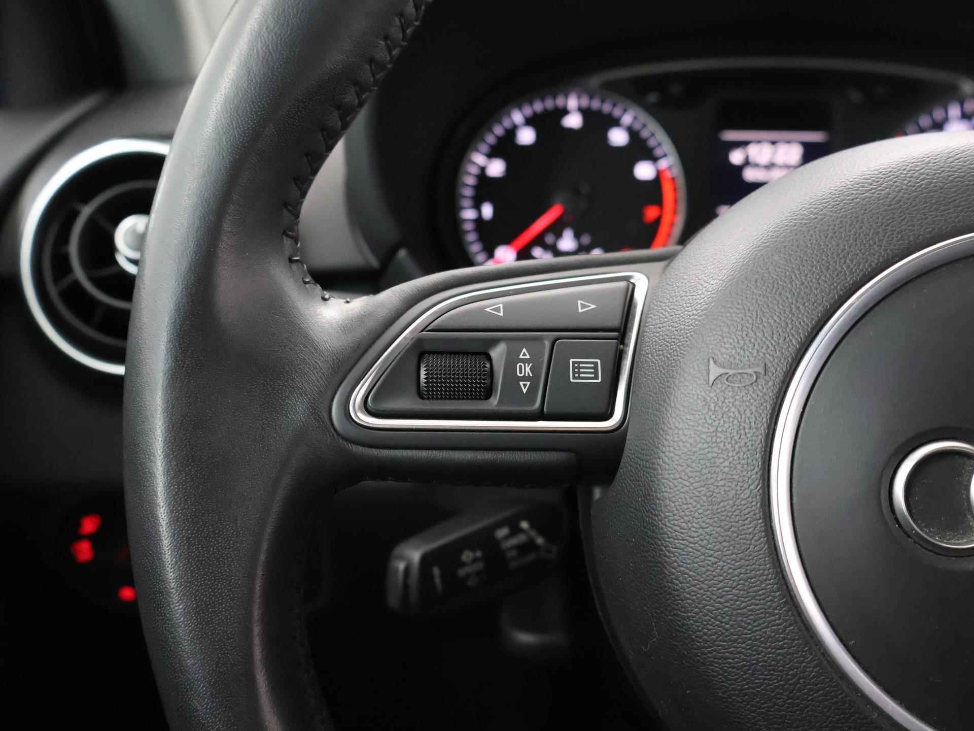 Audi A1 Sportback 1.2 TFSI Admired S-Line | Navigatie | Airco | Bluetooth | Cruise Control | - 31/42