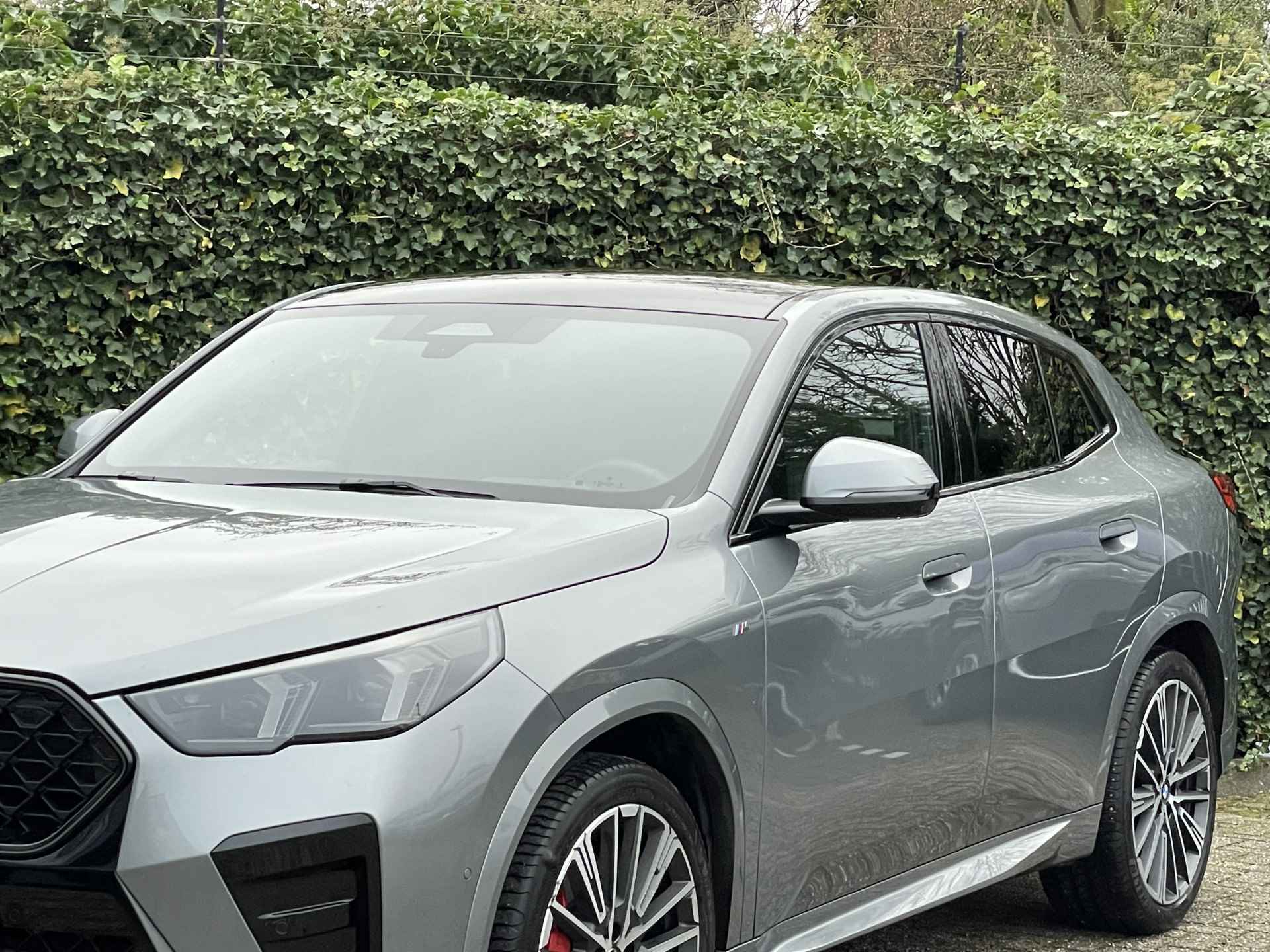 BMW X2 sDrive20i | M-Sport Pro | 20'' | Stuur + Stoelverw. | Panorama | Harman/Kardon - 4/35