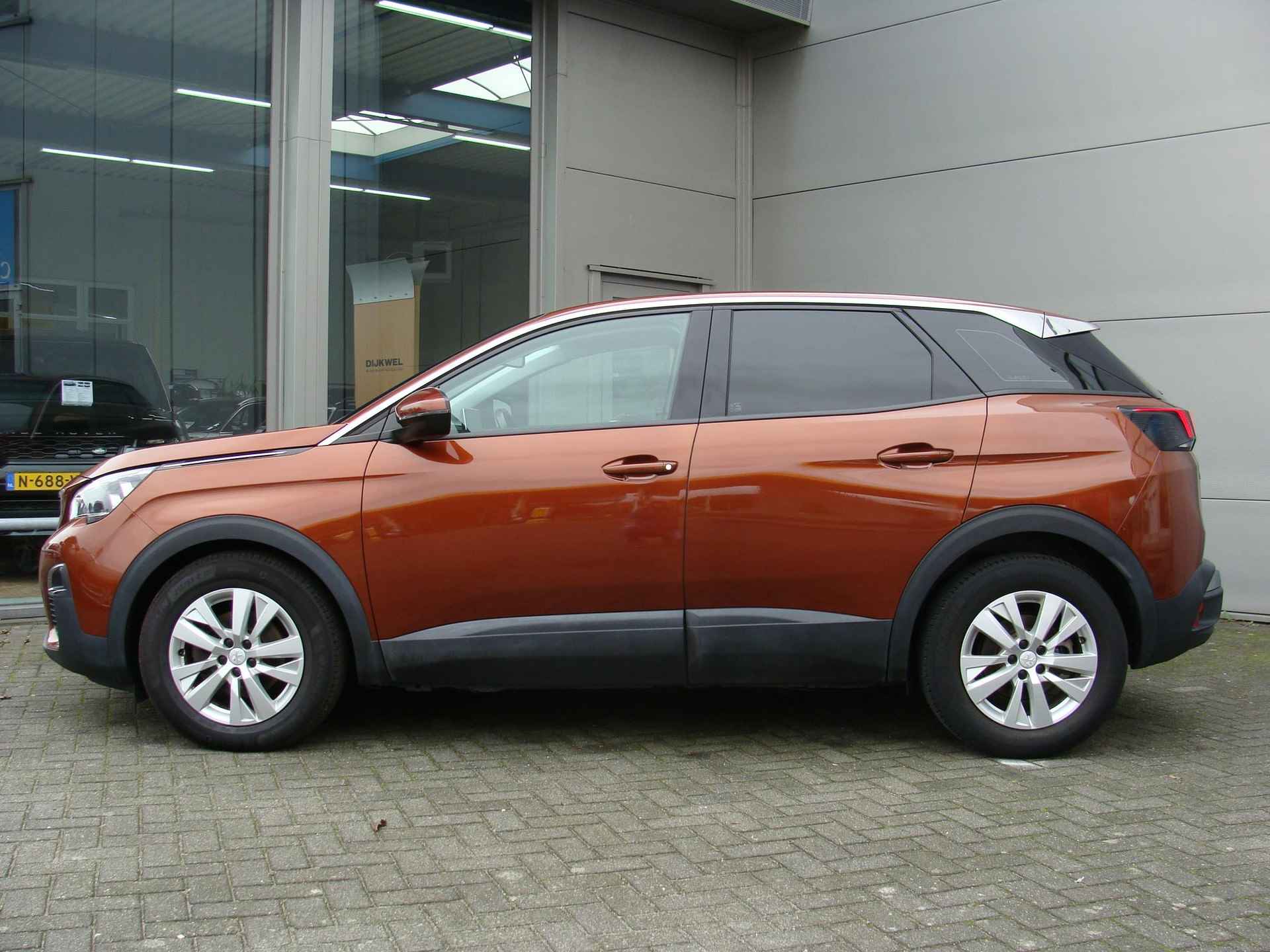 Peugeot 3008 1.2 PureTech 130pk S&S Active - 6/70