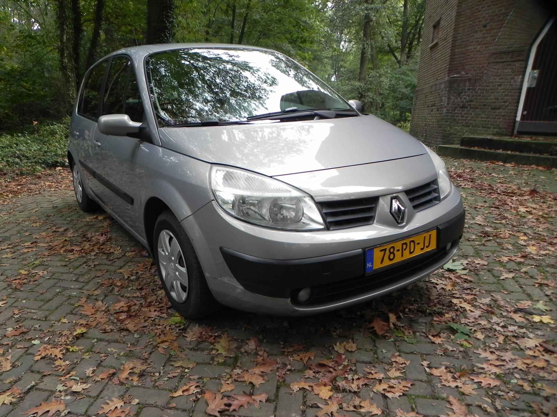 Renault Scénic 1.6-16V Expression Luxe - 4/19