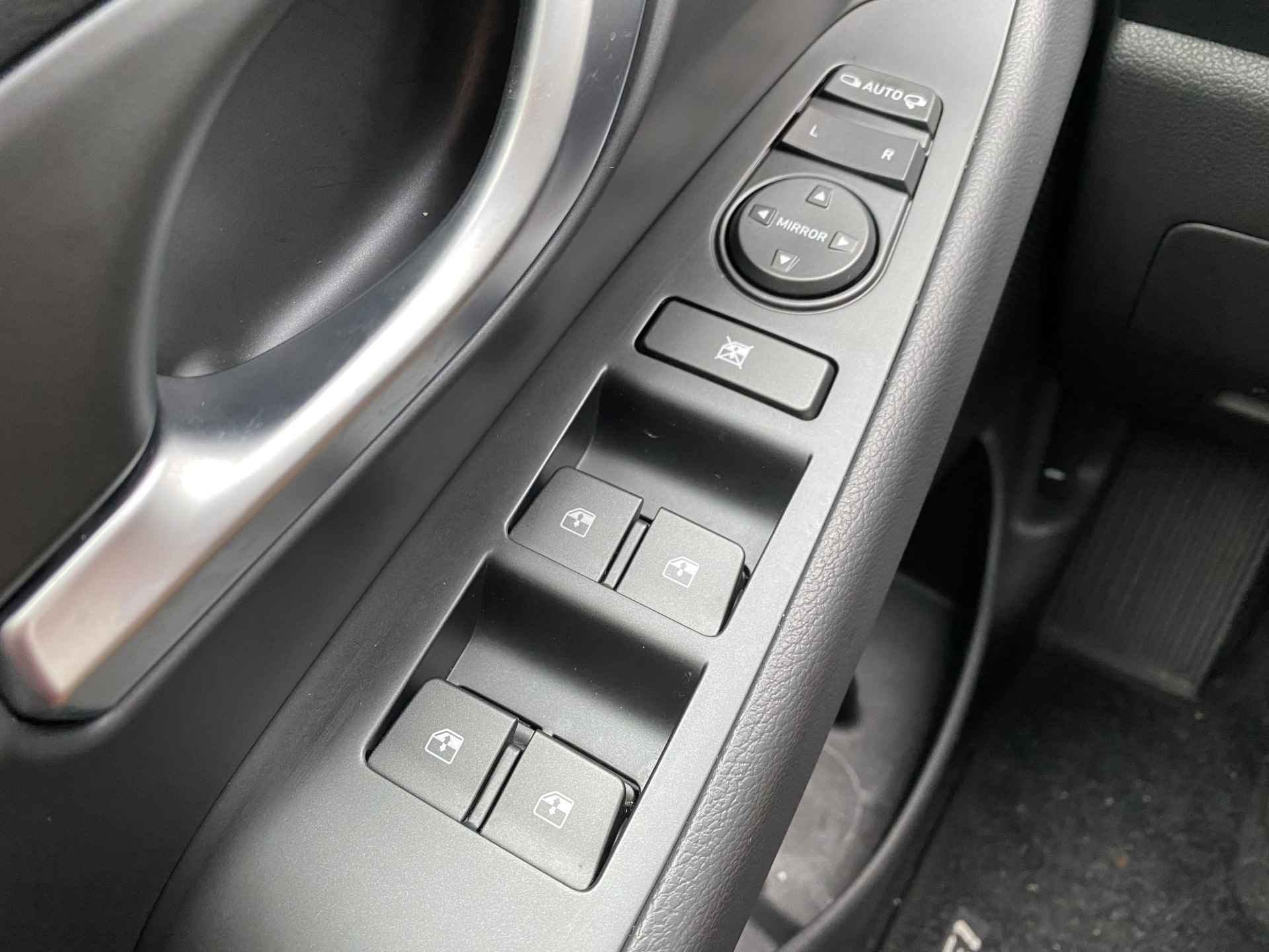 Hyundai i30 Wagon 1.0 T-GDI 120pk MHEV Comfort Smart | Camera | Climate | Keyless | NL. Auto | Full Led | Navigatie | 16" Lichtmetaal | Park - 16/29