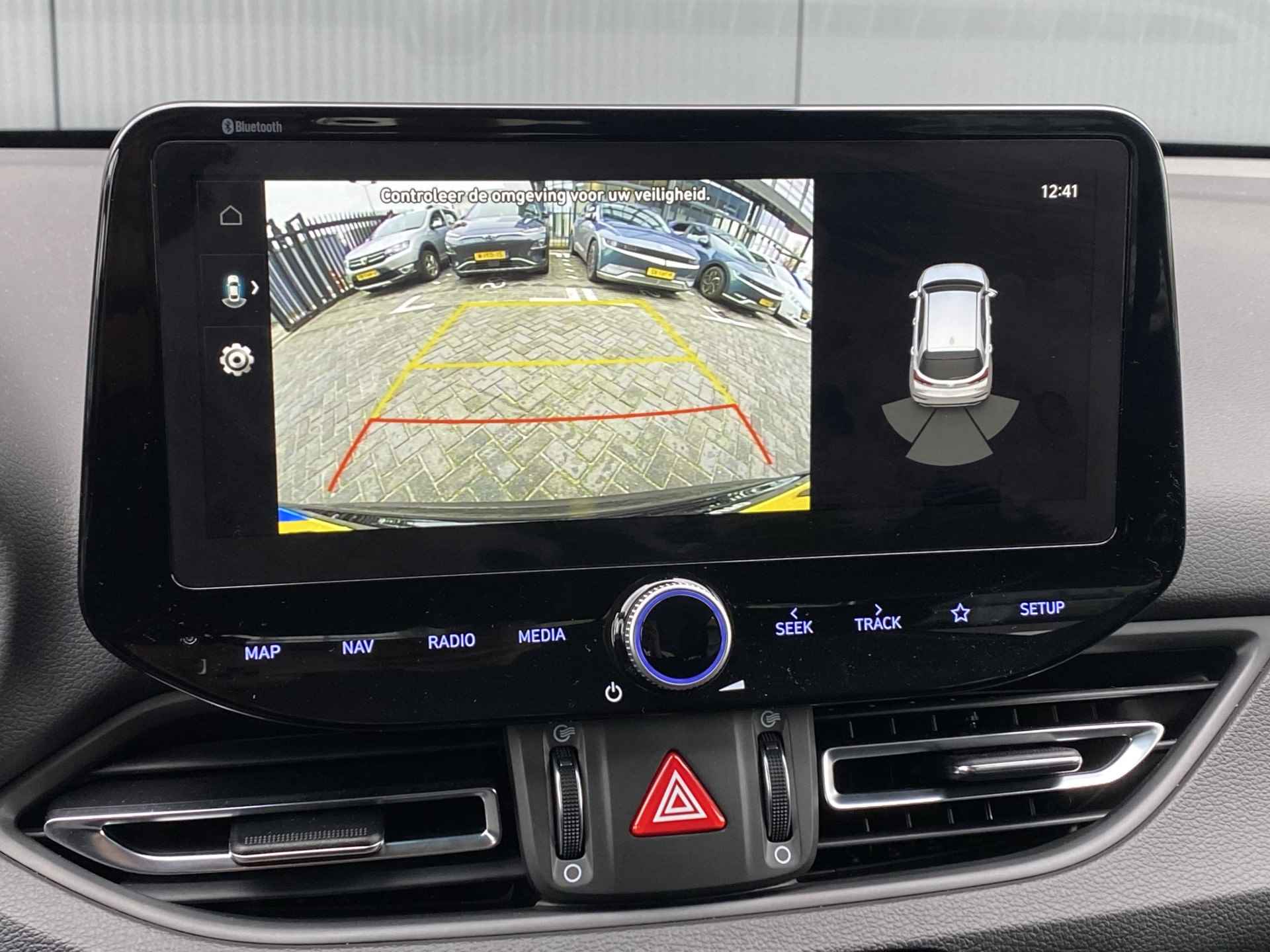 Hyundai i30 Wagon 1.0 T-GDI 120pk MHEV Comfort Smart | Camera | Climate | Keyless | NL. Auto | Full Led | Navigatie | 16" Lichtmetaal | Park - 24/29