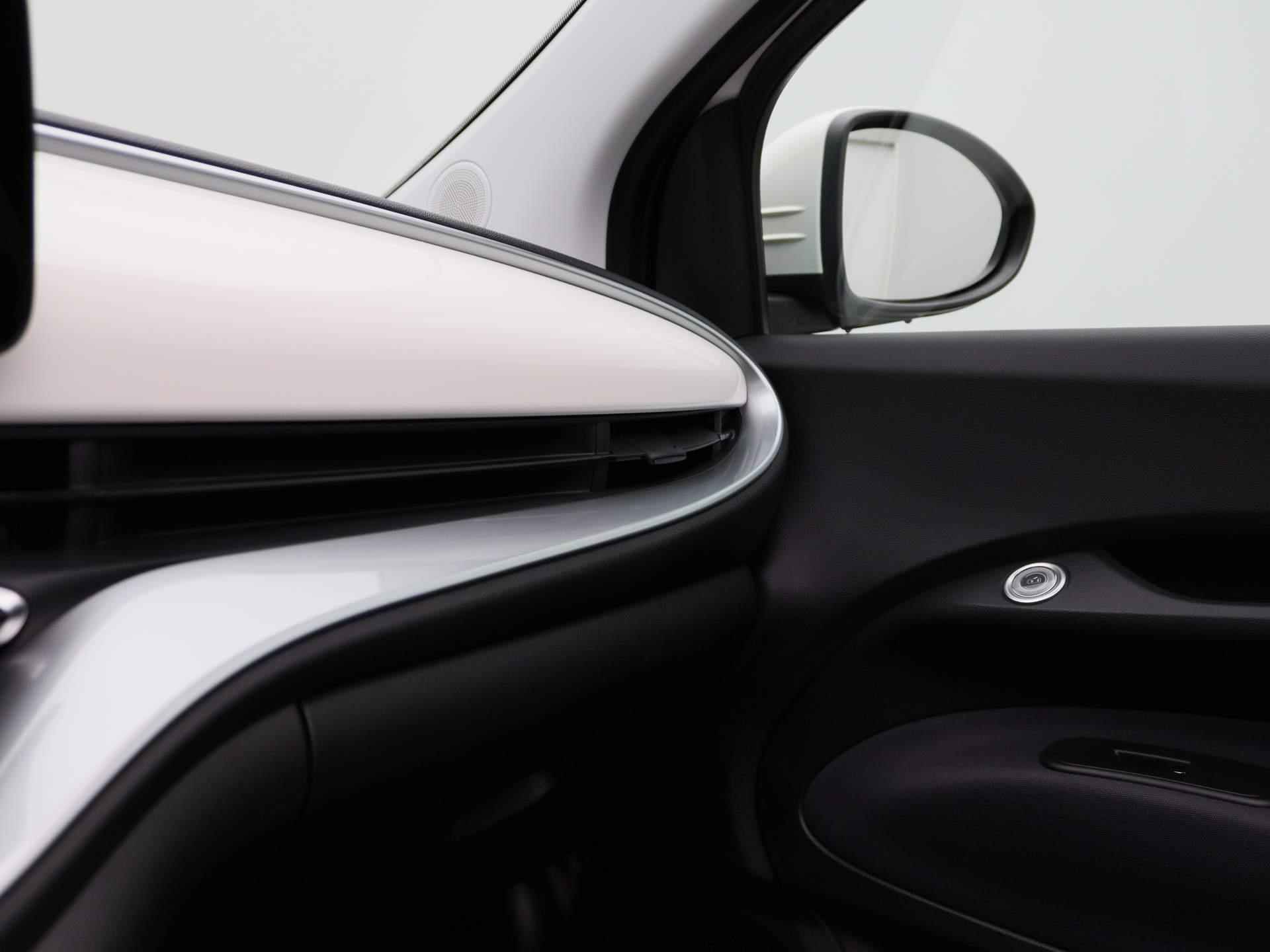 Fiat 500 C Icon 42 kWh | Cabrio | Navigatie | Camera | LED Verlichting | - 26/39