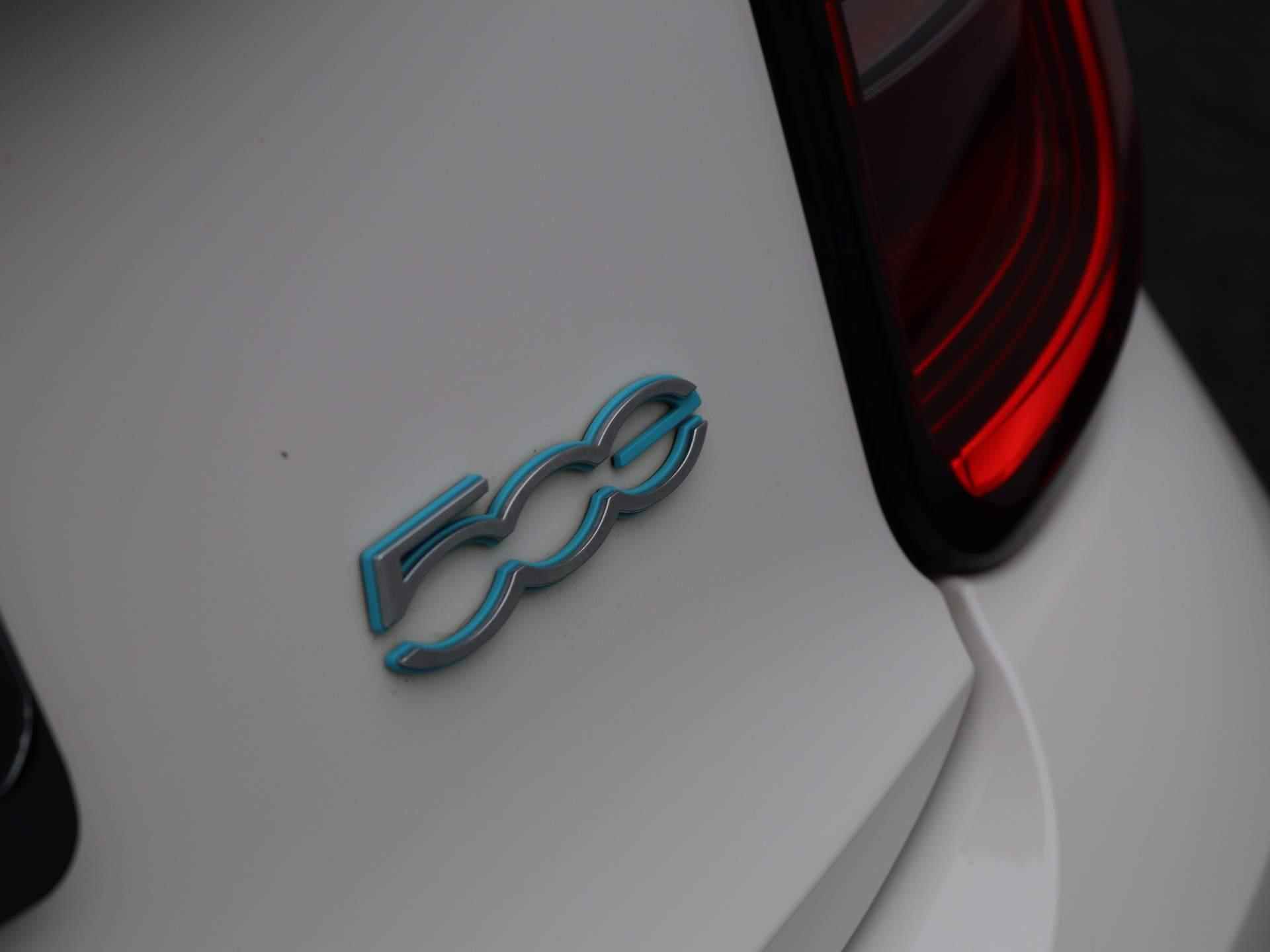 Fiat 500 C Icon 42 kWh | Cabrio | Navigatie | Camera | LED Verlichting | - 32/39