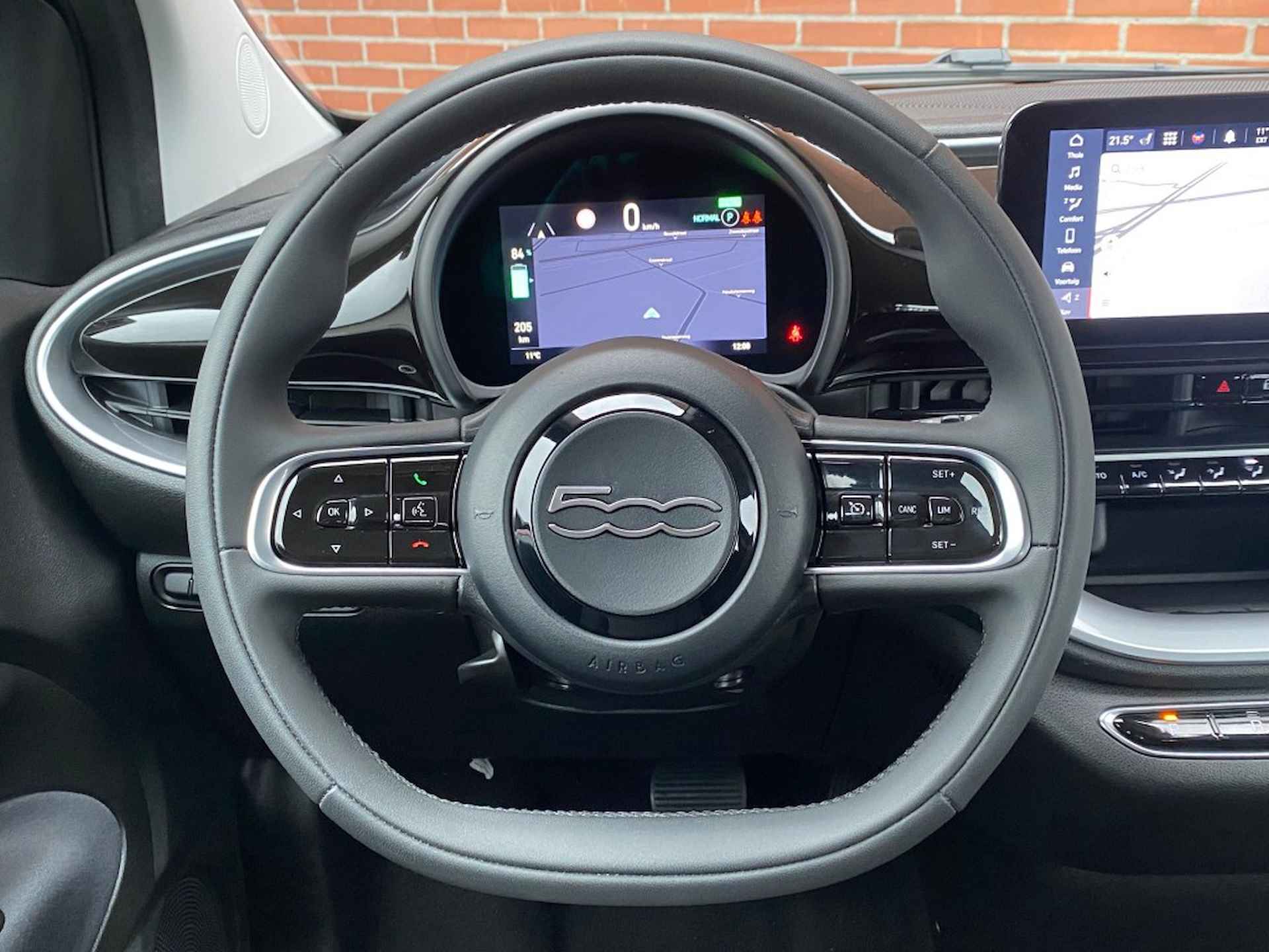 FIAT 500e ICON 42 KWH STOELVW COMFORT NAV CRUISE CARPLAY LMV - 8/24