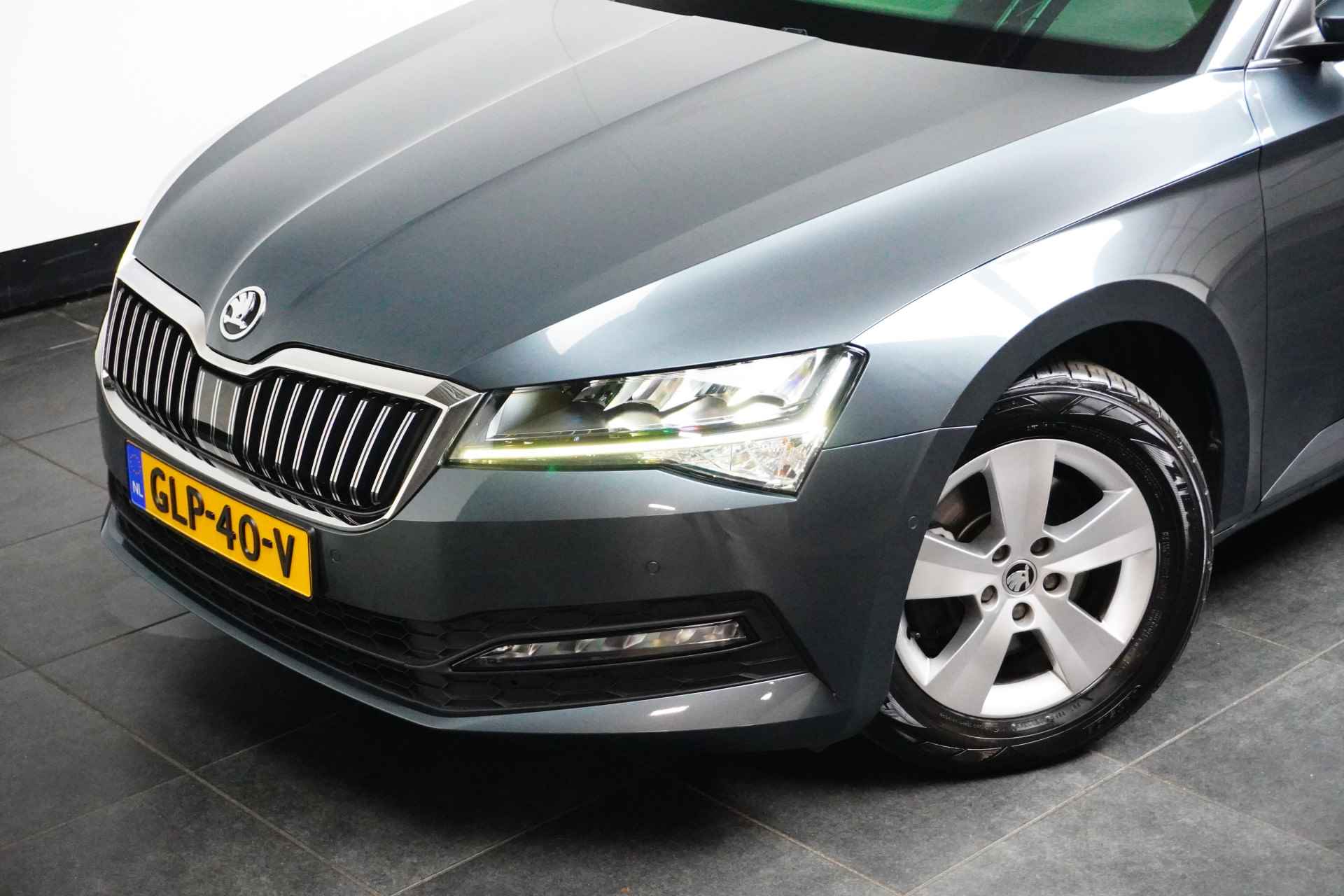 Škoda Superb Combi 1.5 TSI 150PK DSG-7 Business Edition | NAVIGATIE | ELEKTR. A. KLEP | CAMERA - 28/28