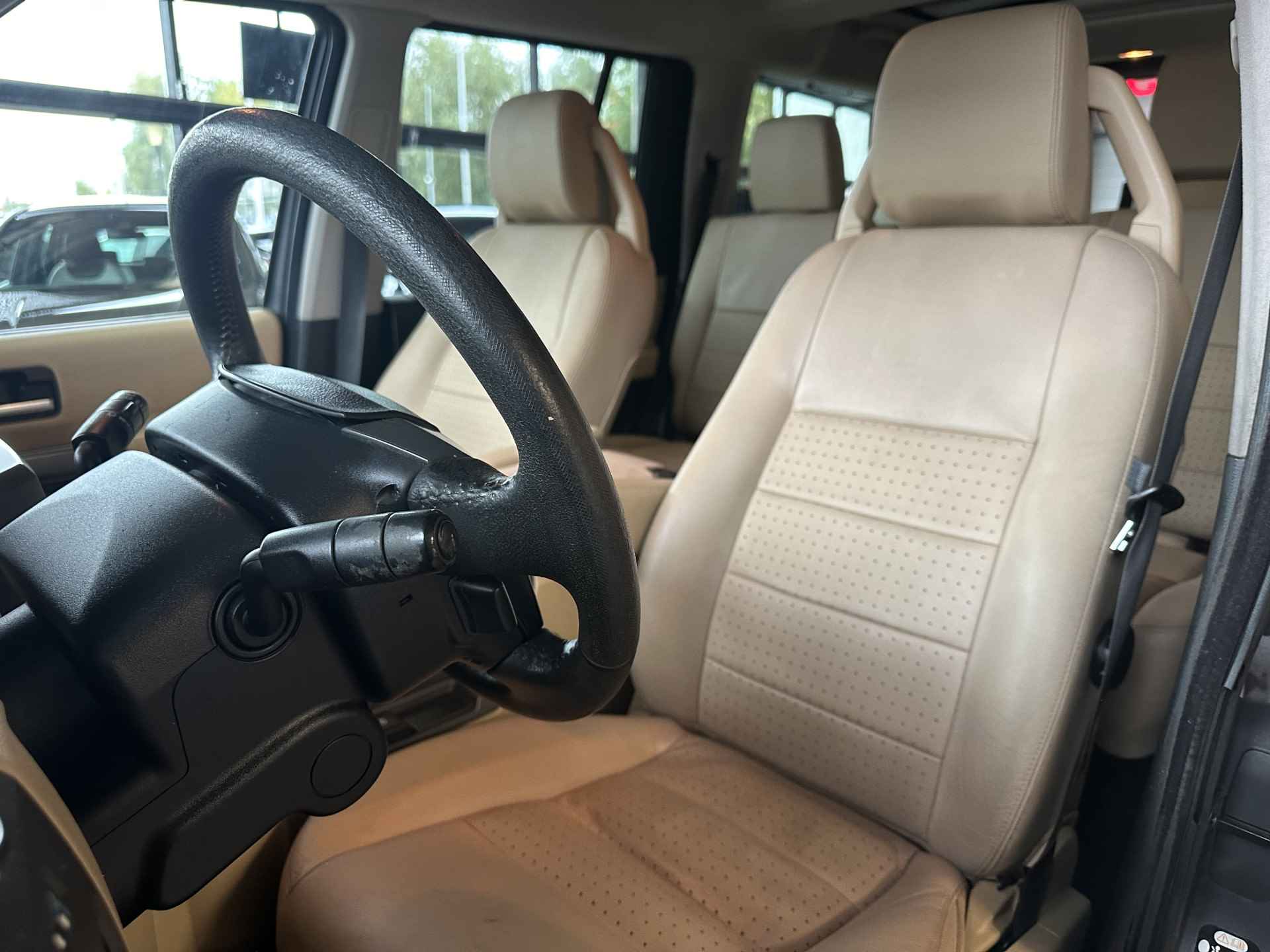 Land Rover Discovery 4.4 V8 HSE | 7-zits | Schuifdak | Bijtellingsvriendelijk Interesse, Proefrit? Bel of app met: 06-24 28 28 42 - 33/34