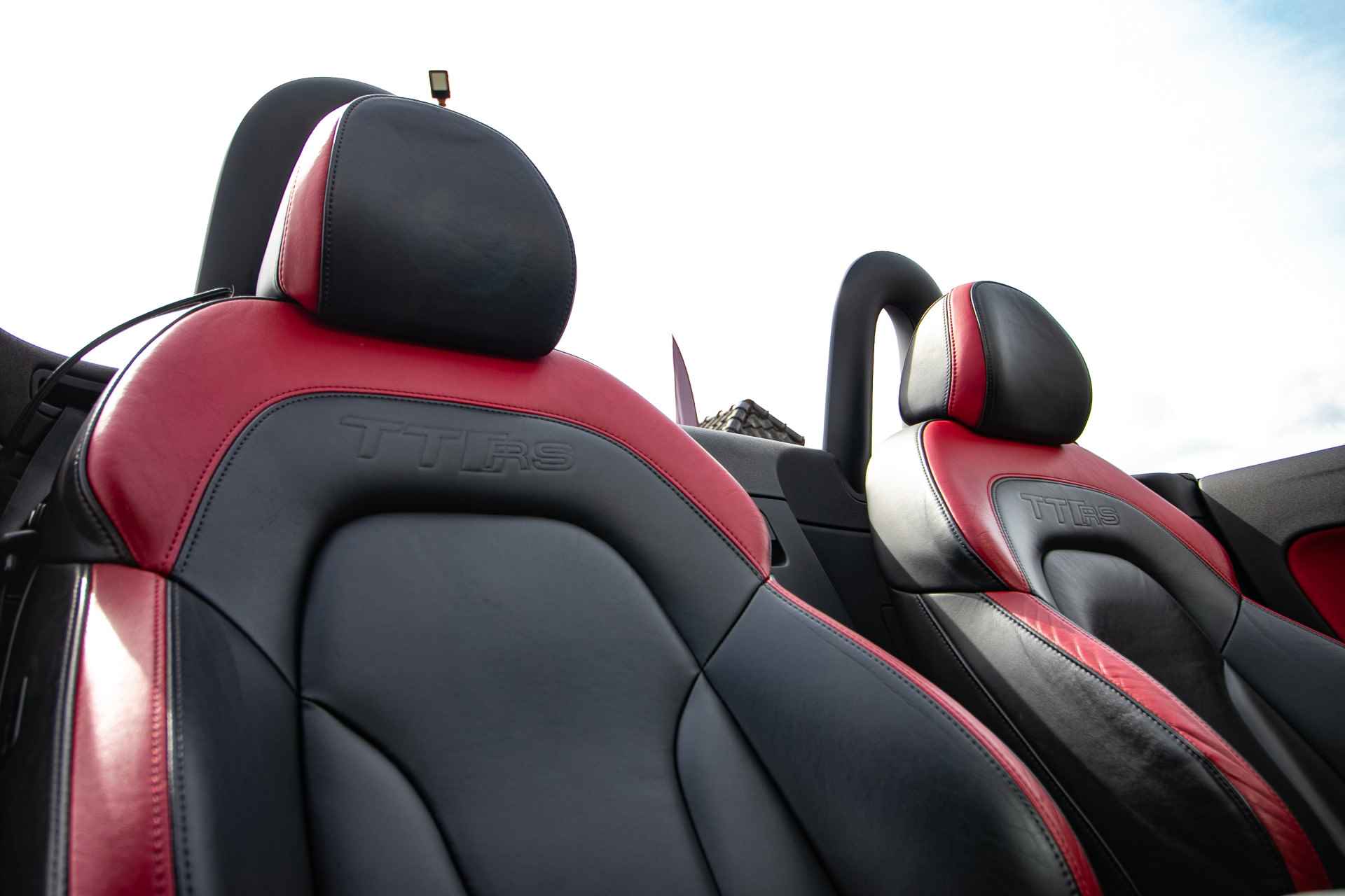 Audi TT Roadster 2.5 T TT RS Pro Line All-in rijklaarprijs | Miltek | Carbon | Nieuw dak | Volledige onderhoudshist. - 8/61