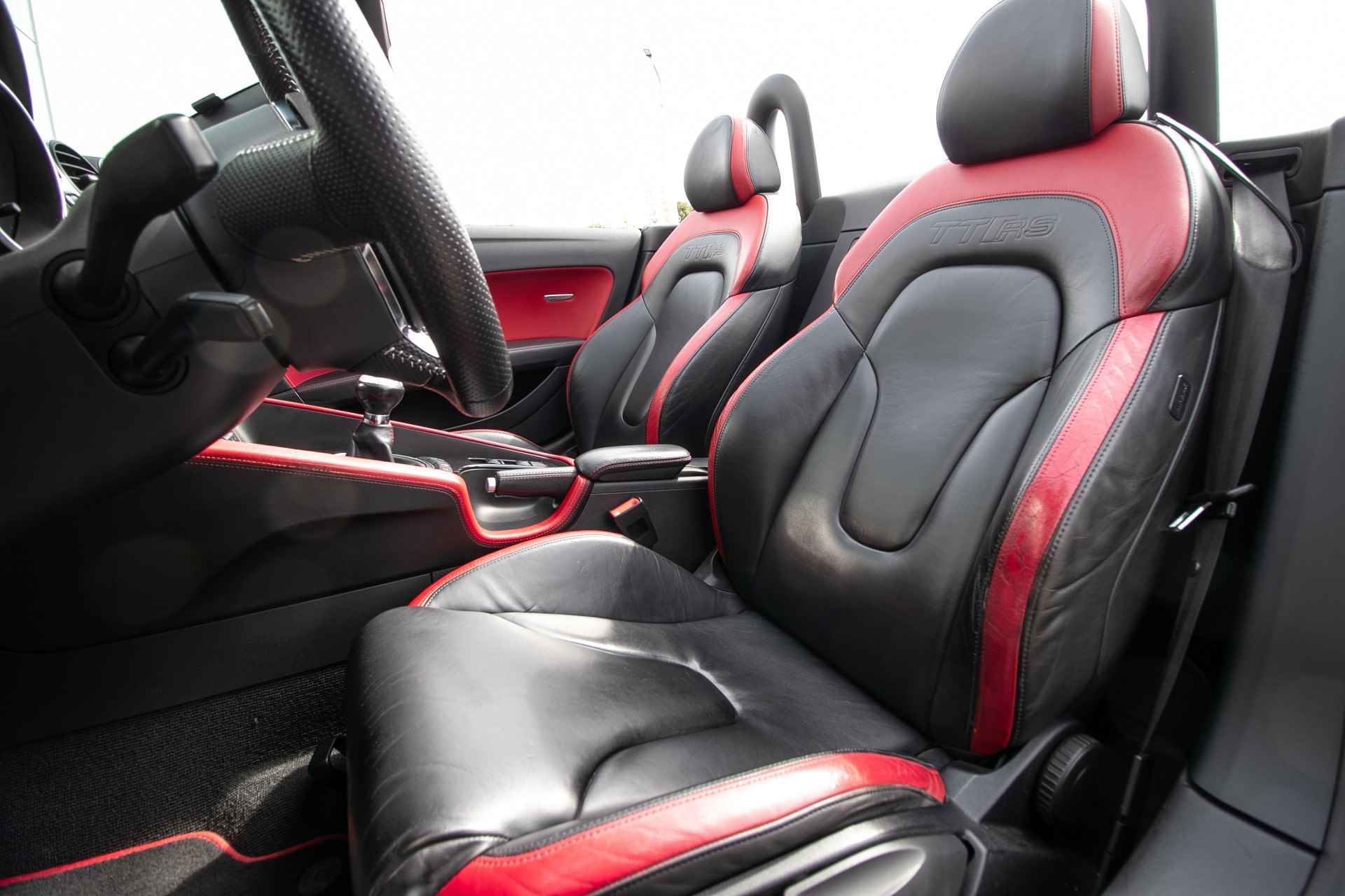 Audi TT Roadster 2.5 T TT RS Pro Line All-in rijklaarprijs | Miltek | Carbon | Nieuw dak | Volledige onderhoudshist. - 9/61