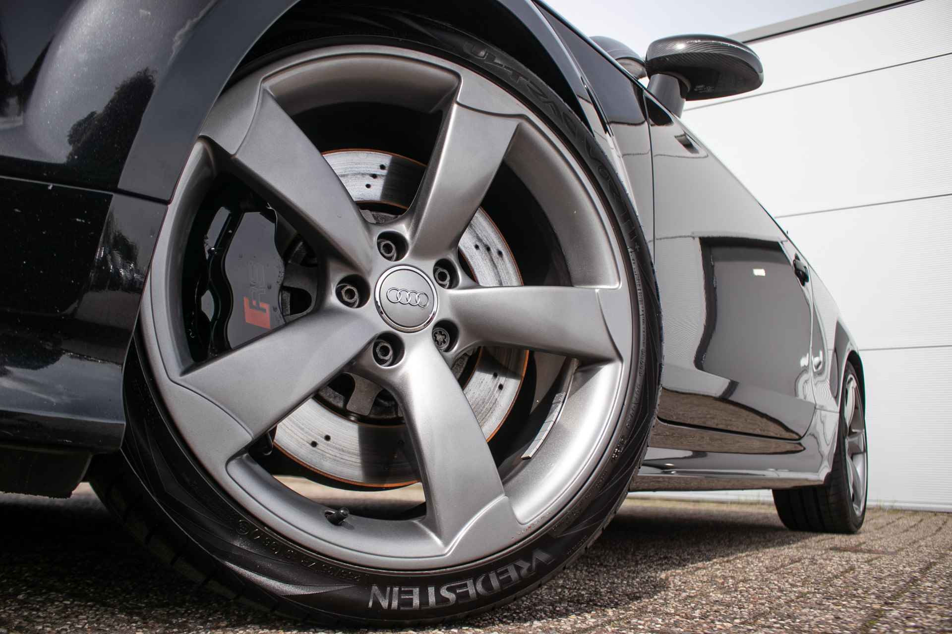 Audi TT Roadster 2.5 T TT RS Pro Line All-in rijklaarprijs | Miltek | Carbon | Nieuw dak | Volledige onderhoudshist. - 16/61
