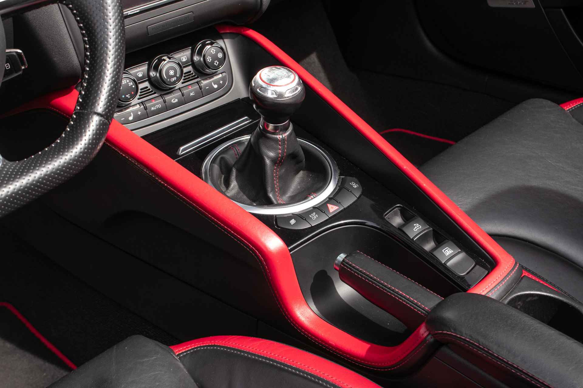 Audi TT Roadster 2.5 T TT RS Pro Line All-in rijklaarprijs | Miltek | Carbon | Nieuw dak | Volledige onderhoudshist. - 18/61