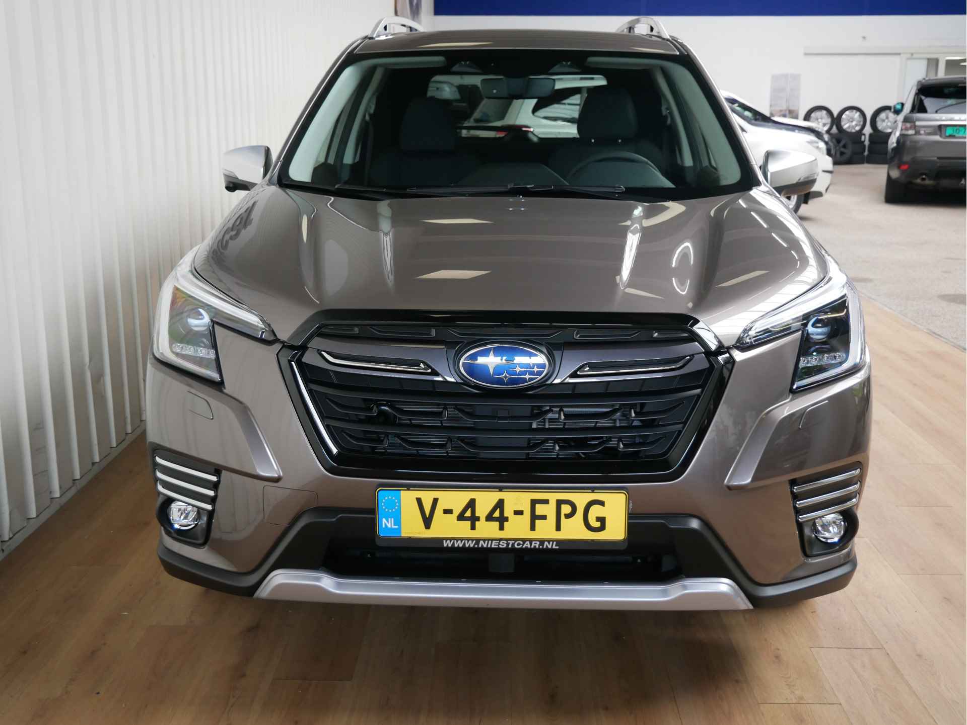 Subaru Forester VAN 2.0i GRIJS KENTEKEN Luxury ex BTW Eye-Sight / Navigatie / Apple Carplay en android auto - 44/45