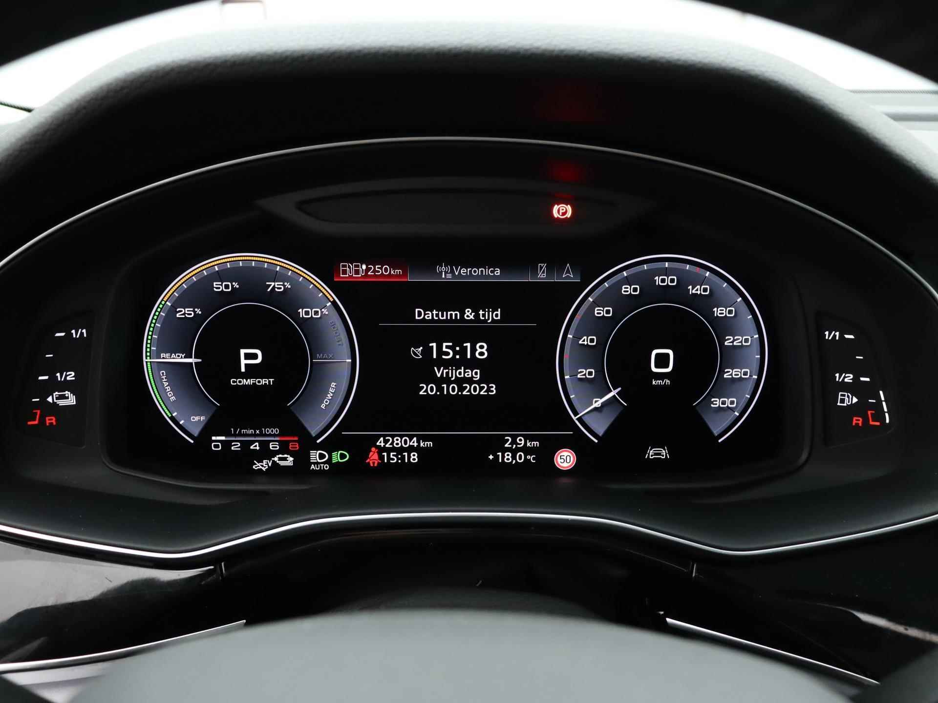 Audi Q7 55 TFSI e quattro Pro Line Plus | Automaat | Leder | LED | Virtual cockpit | Panoramadak | Navigatie | Cruise control | Climat control | Lichtmetalen velgen | Elektrische kofferklep | - 3/41